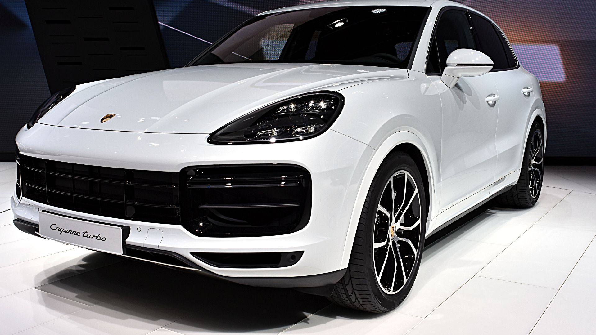 File:Porsche Cayenne Turbo – IAA 2017 – by Nicolas Völcker.jpg