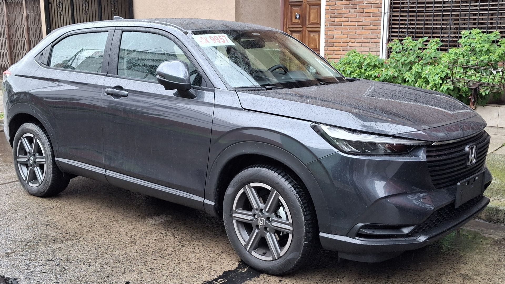 File:2025 Honda HR-V 1.5 LX.jpg