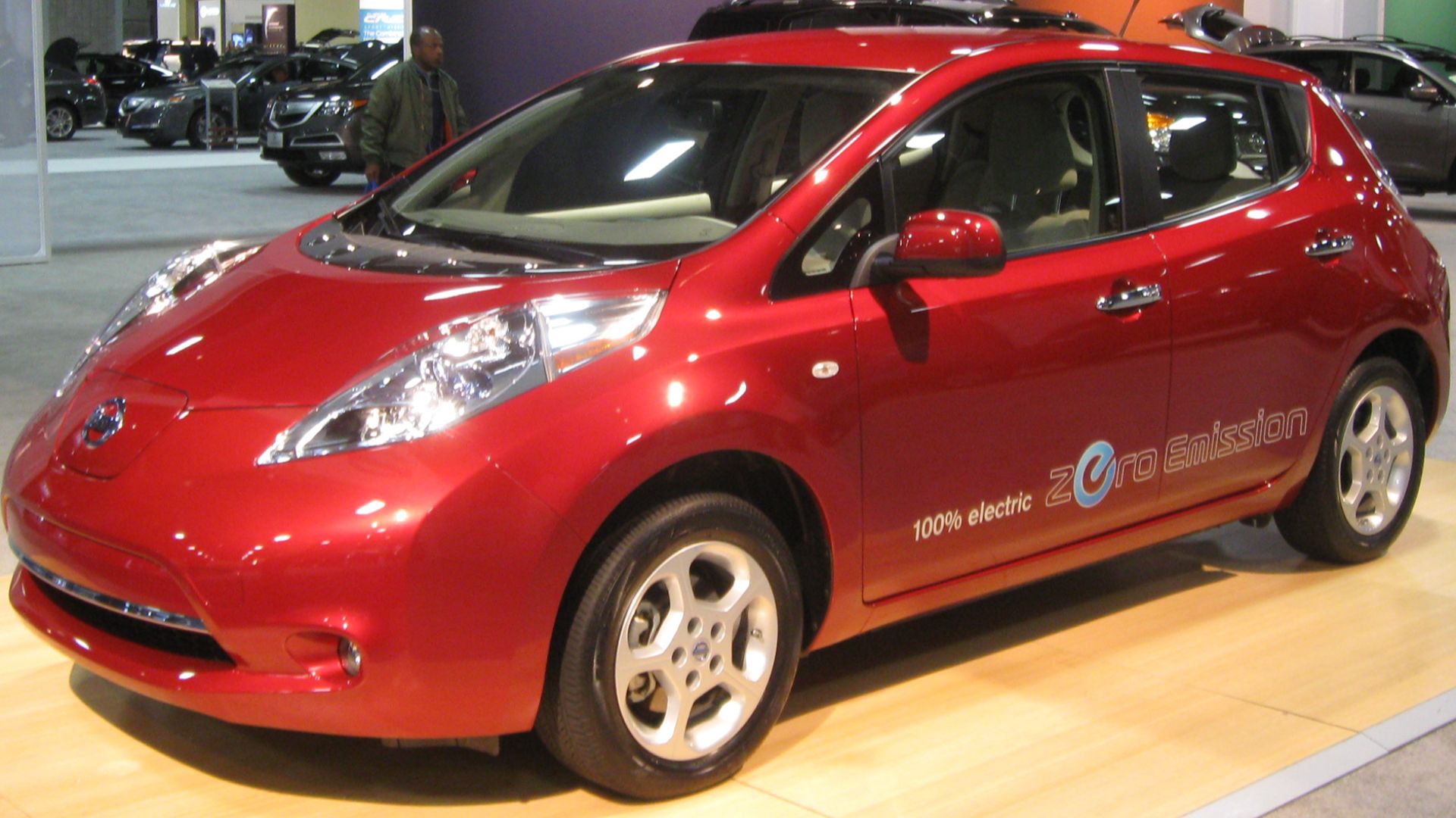 File:2011 Nissan Leaf -- 2011 DC.jpg