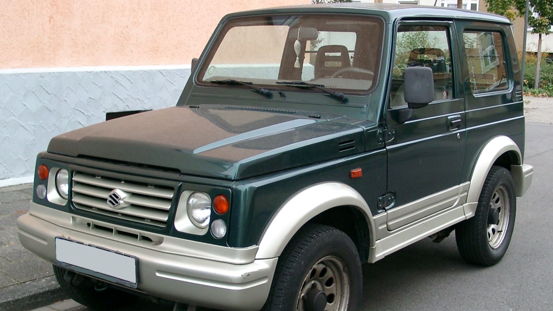 File:Suzuki Samurai front 20071025.jpg