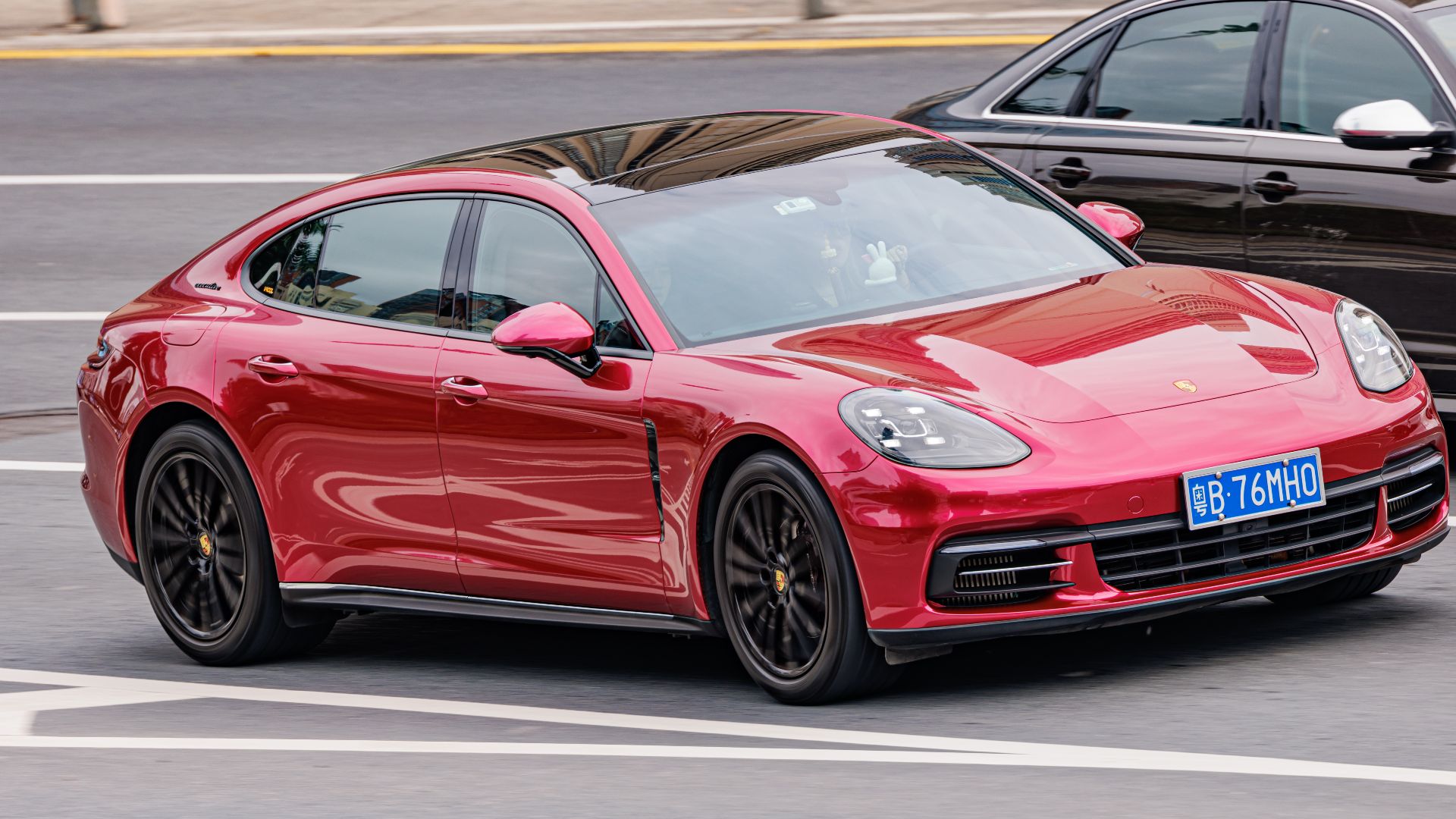 File:PORSCHE PANAMERA SECOND GENEGRATION China (14).jpg