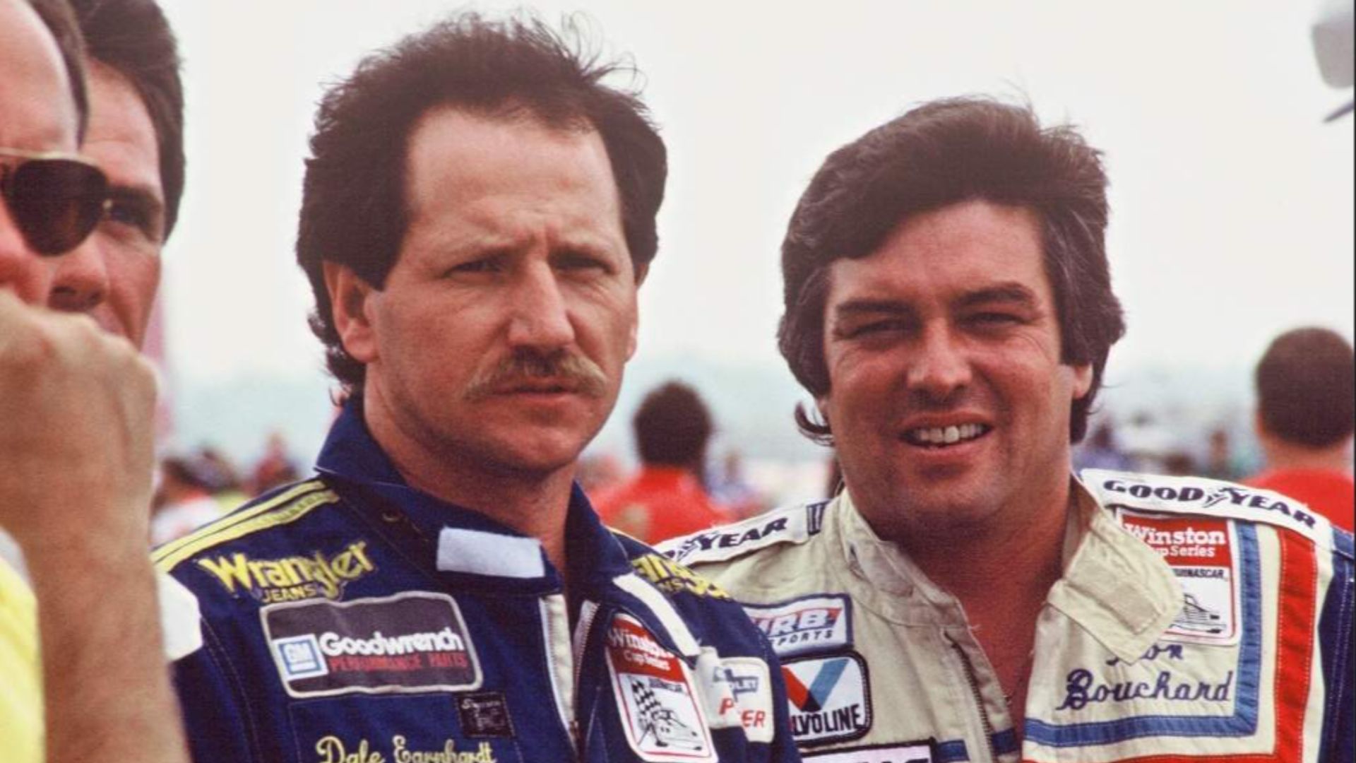 File:Dale Earnhardt Ron Bouchard.jpg