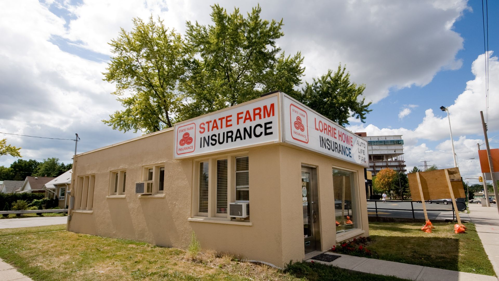 File:State Farm Insurance (1252657406).jpg