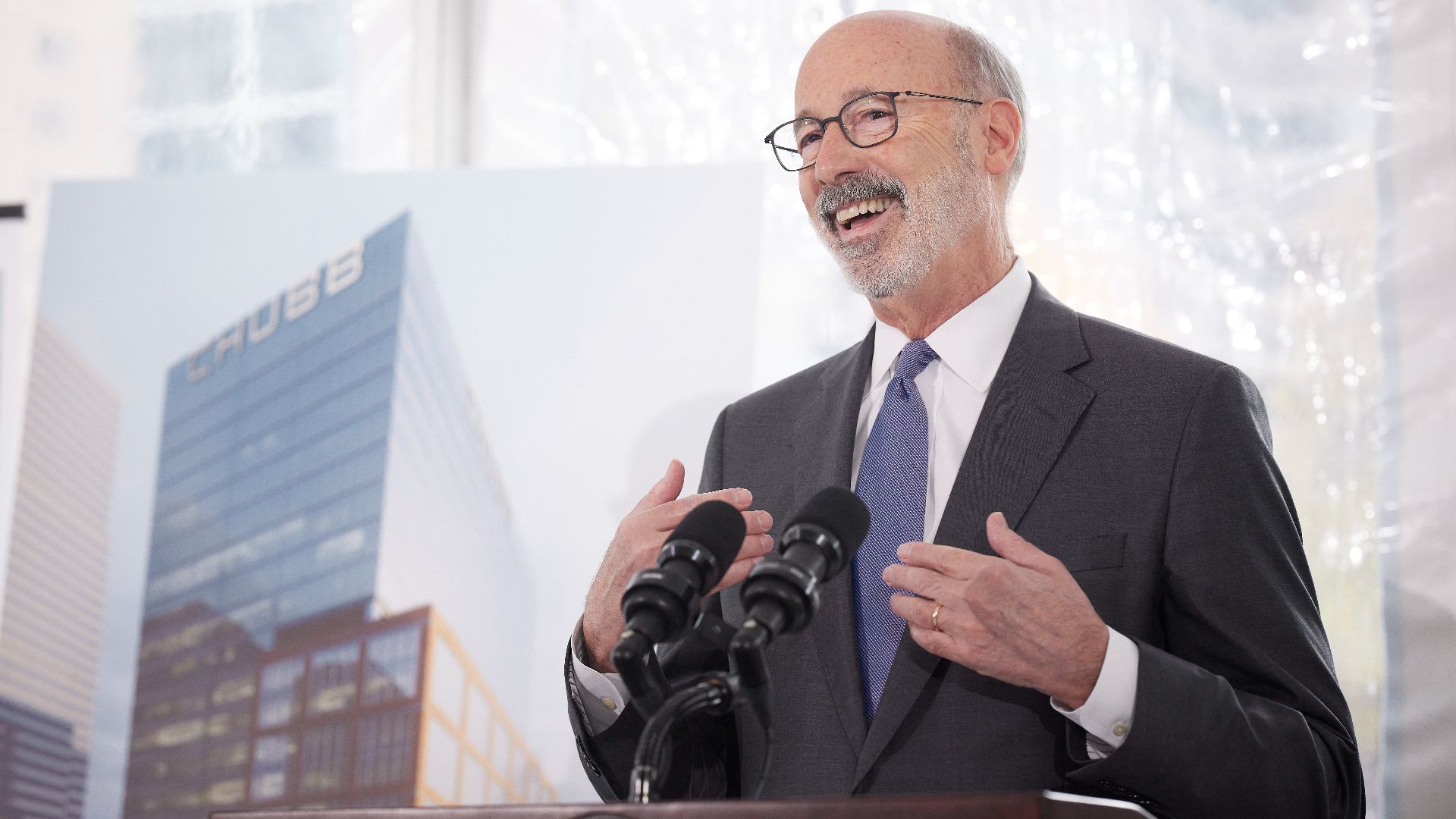 File:Gov. Wolf Announces $13.3 Million Investment in Chubb Insurance Creating More Than 1,250 Jobs in Philadelphia (52568001755).jpg