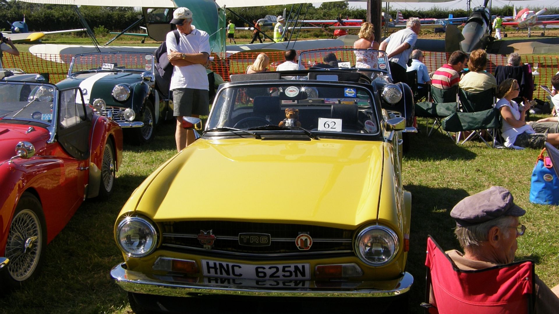 File:Triumph TR6 1 (1253825194).jpg