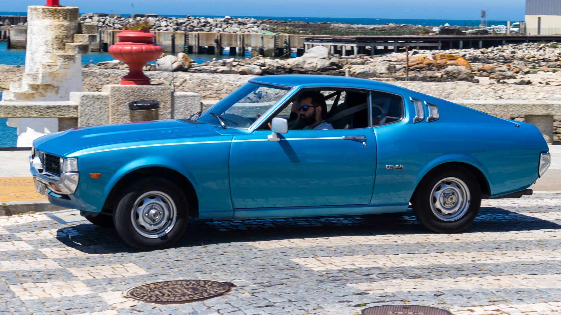 File:Toyota Celica en Vila Praia de Âncora.jpg