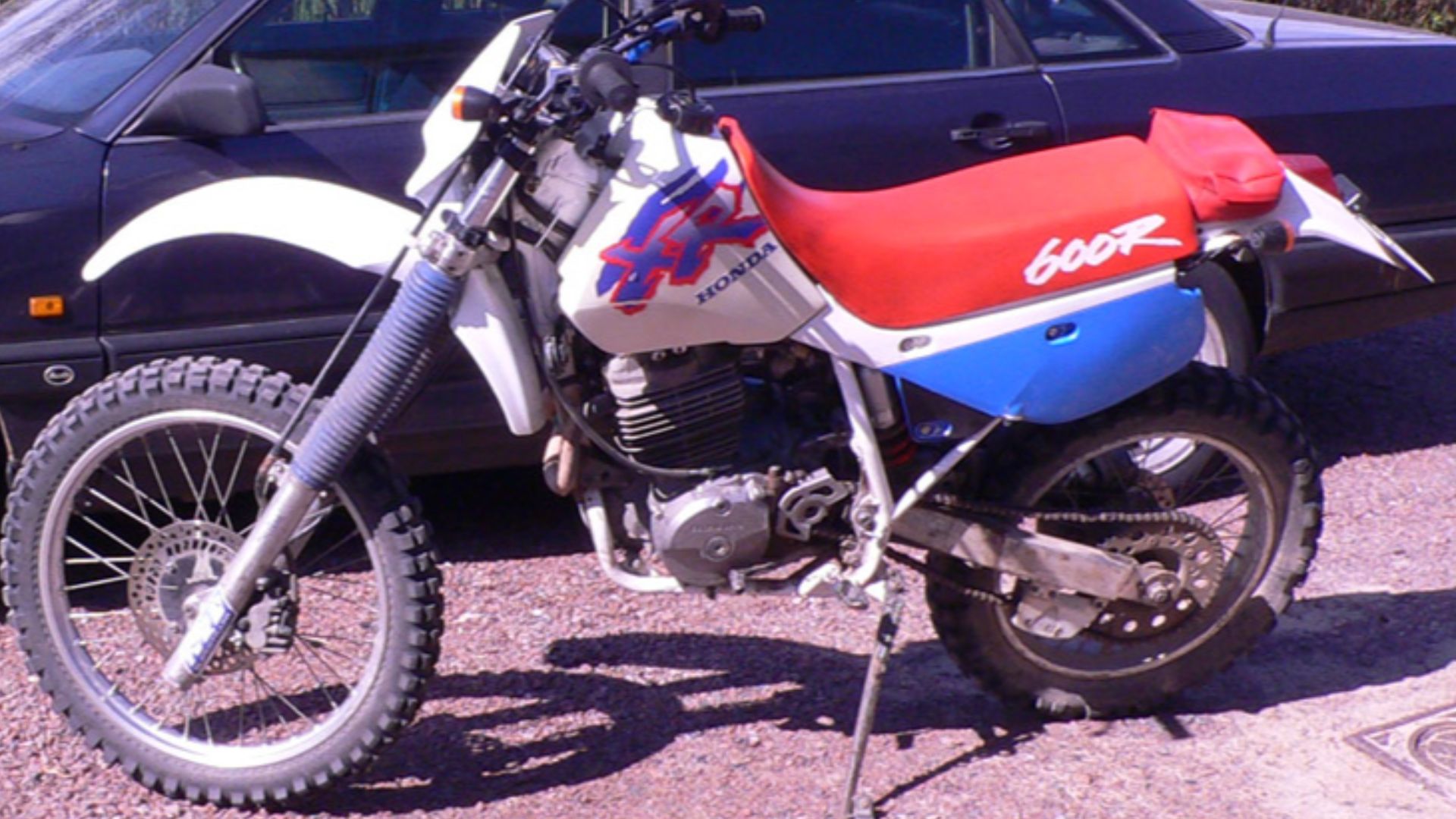 File:Hondaxr6001993.jpg