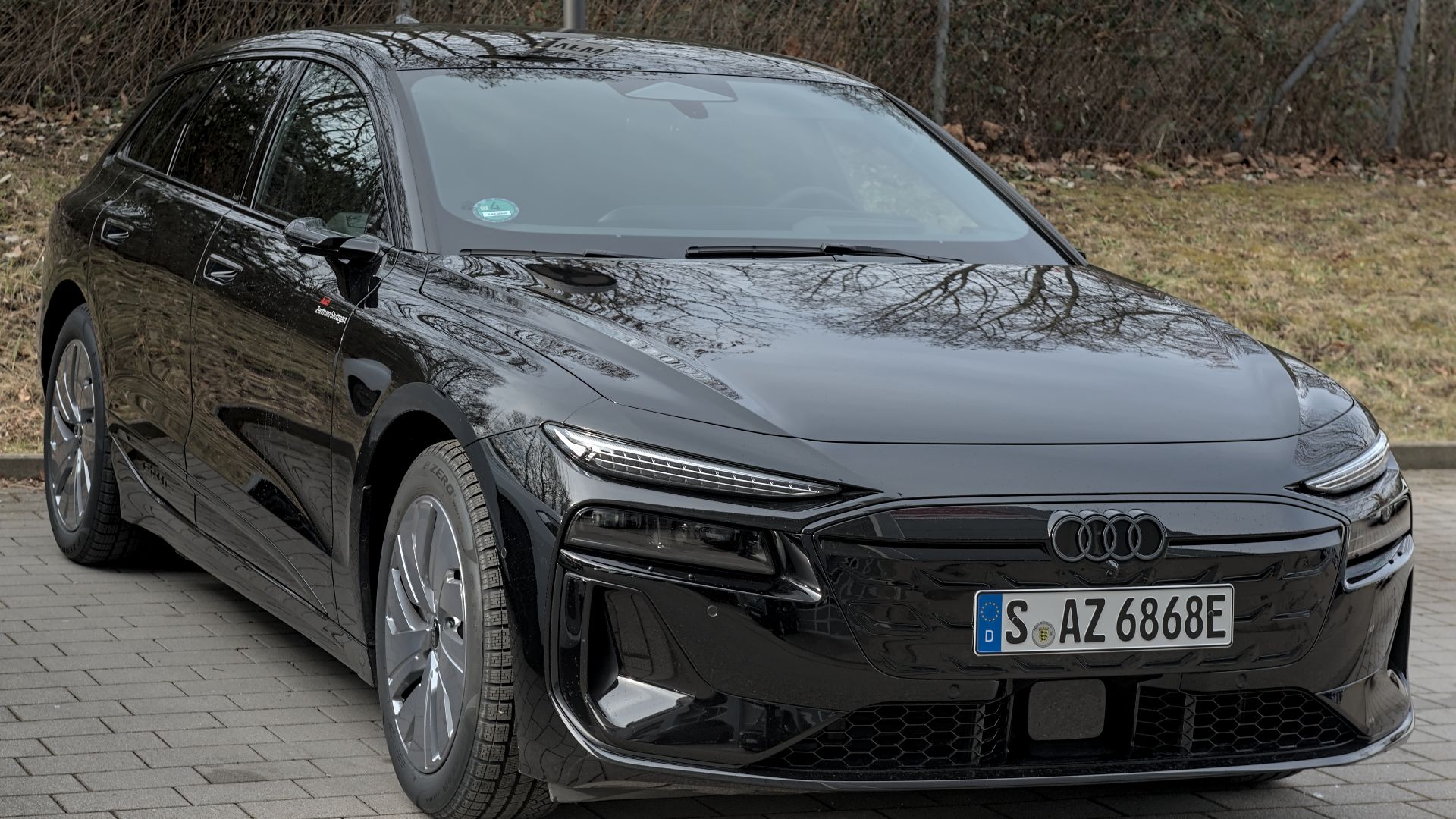 File:Audi A6 Avant e-tron DSC 7426.jpg