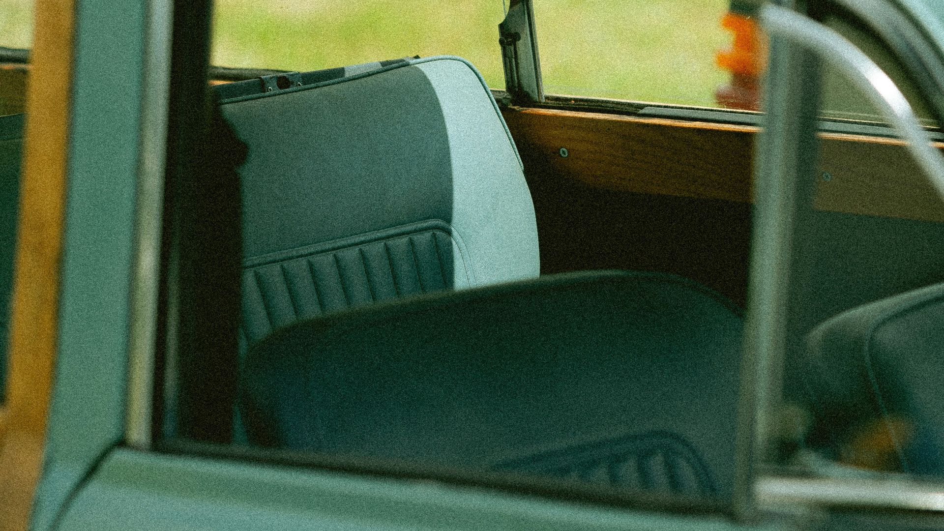 17552886069b8a1c34dde69385892876a2dbc8f652727695cf.jpg