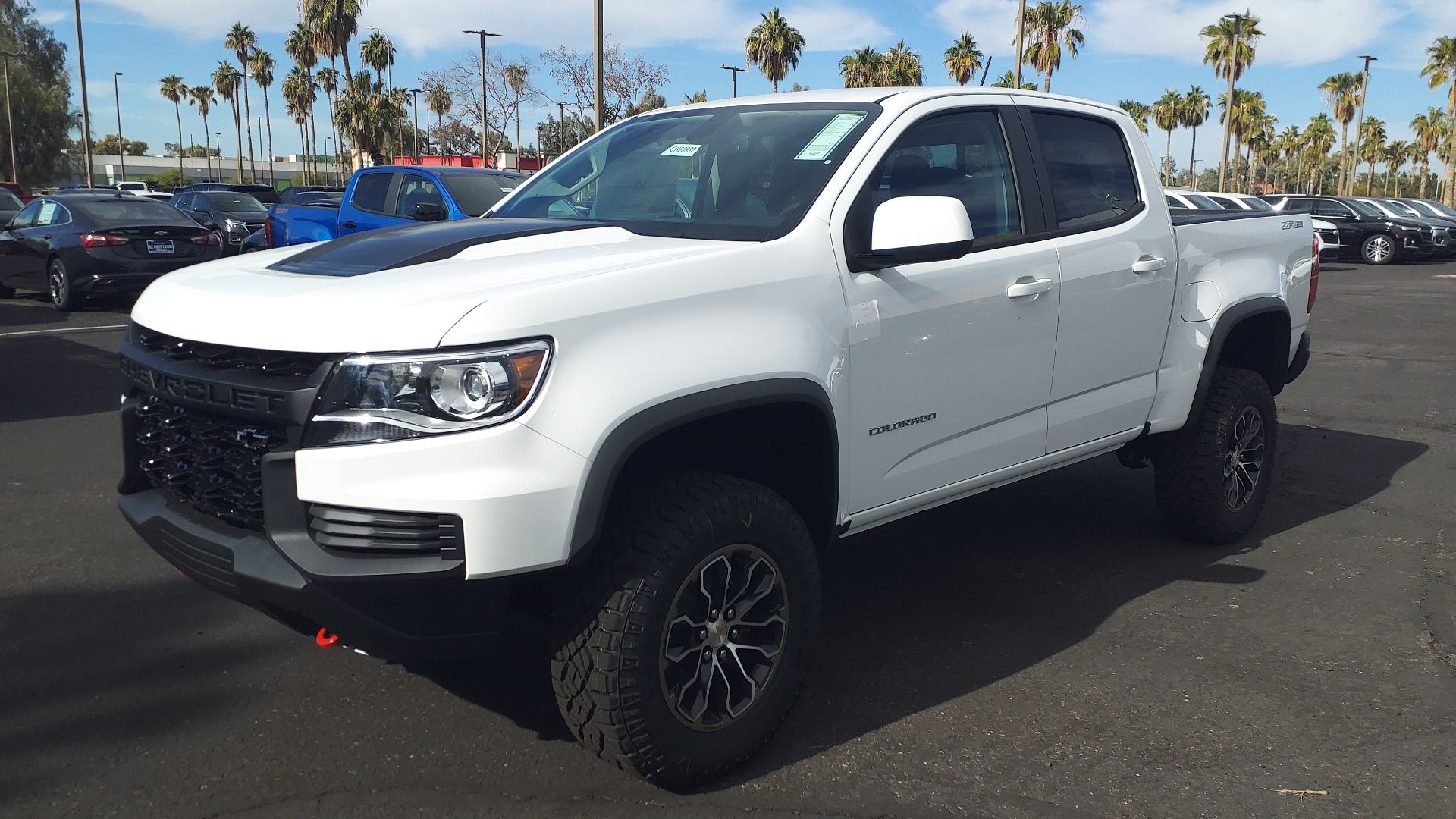 File:22 Chevrolet Colorado ZR2.jpg