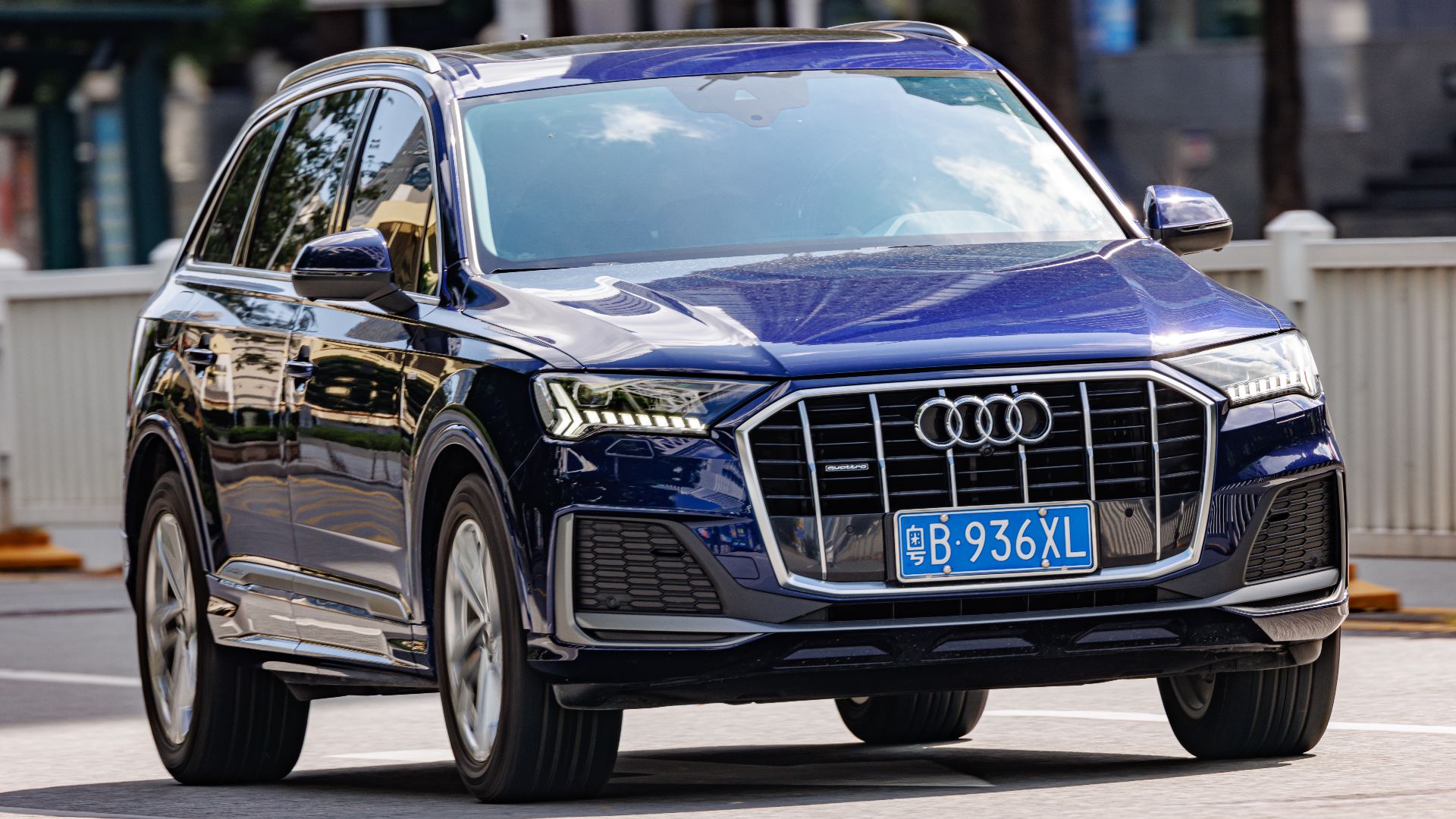 File:AUDI Q7 China(12).jpg