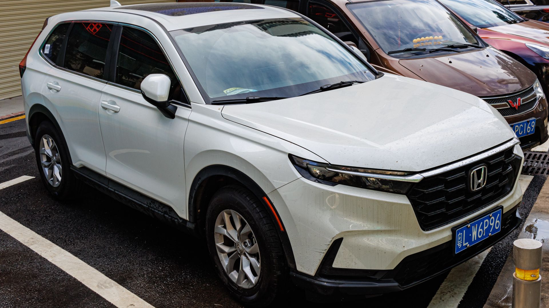 File:HONDA CR-V SIXTH GENERATION China (6).jpg