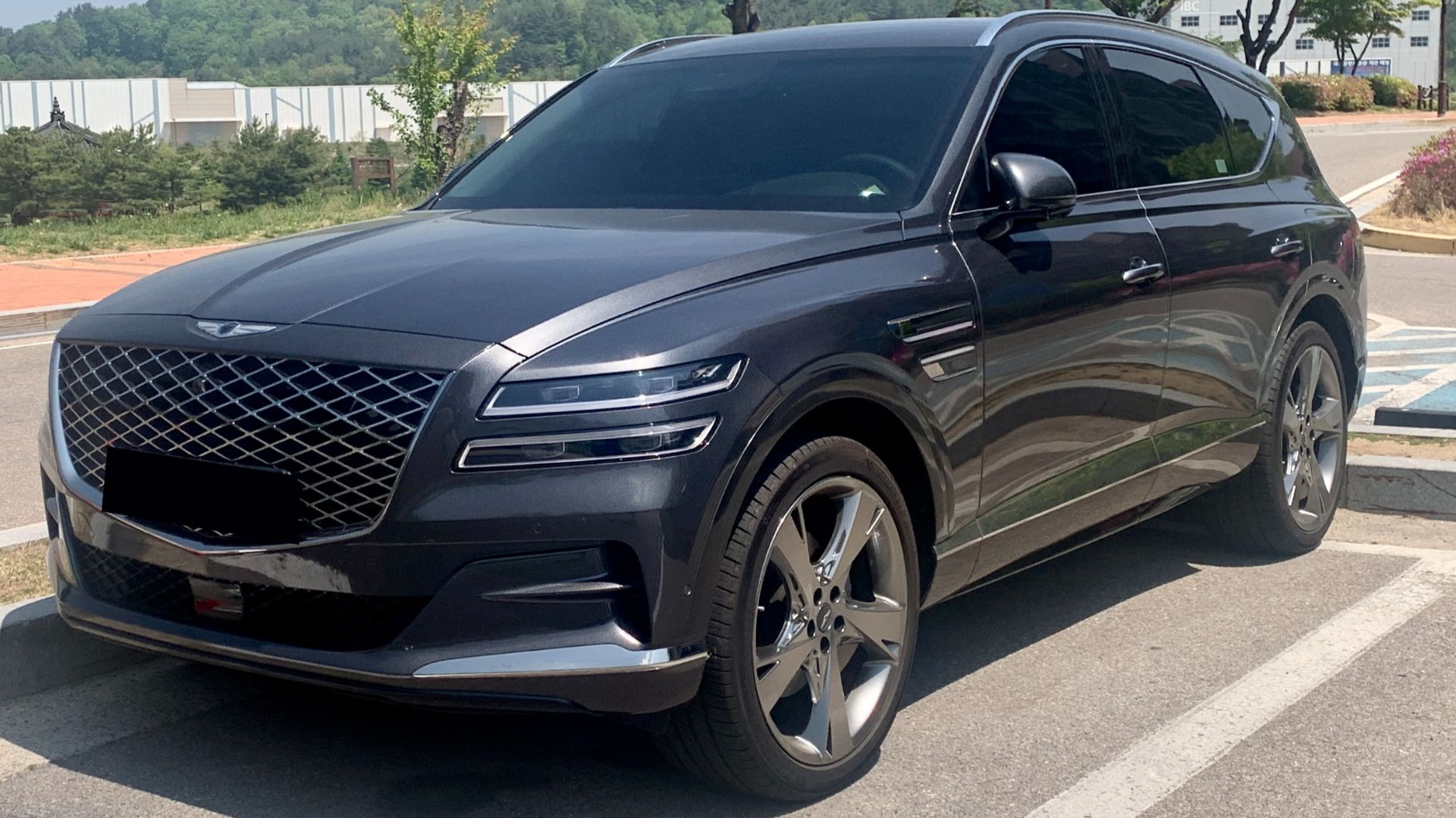 File:00 Genesis GV80 1.jpg