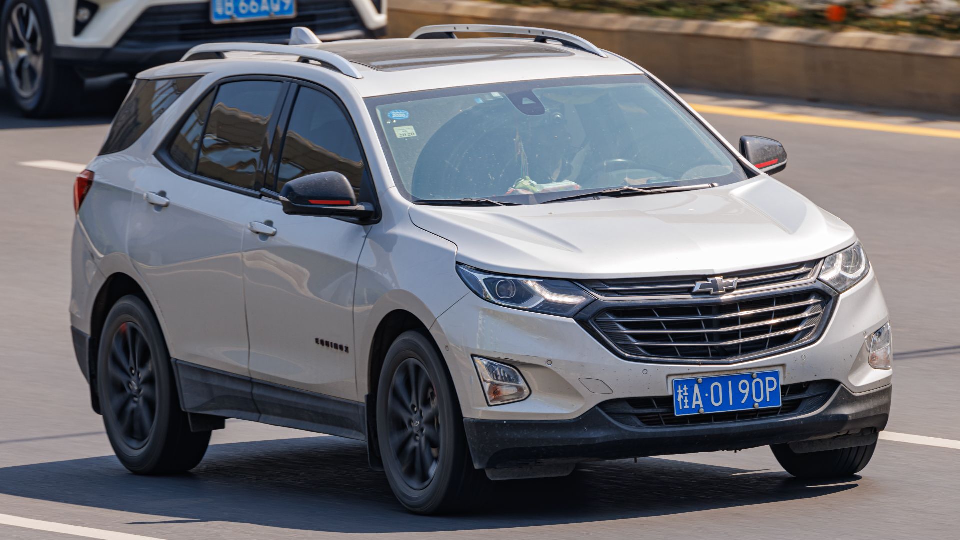 File:CHEVROLET EQUINOX THIRD GENERATION China (5).jpg