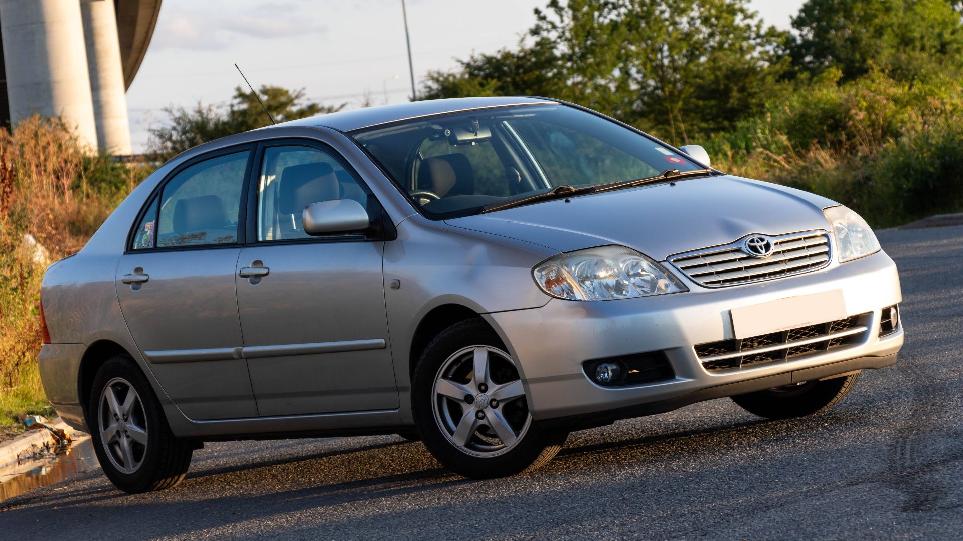 File:2005 Toyota Corolla 1.4 T3.jpg