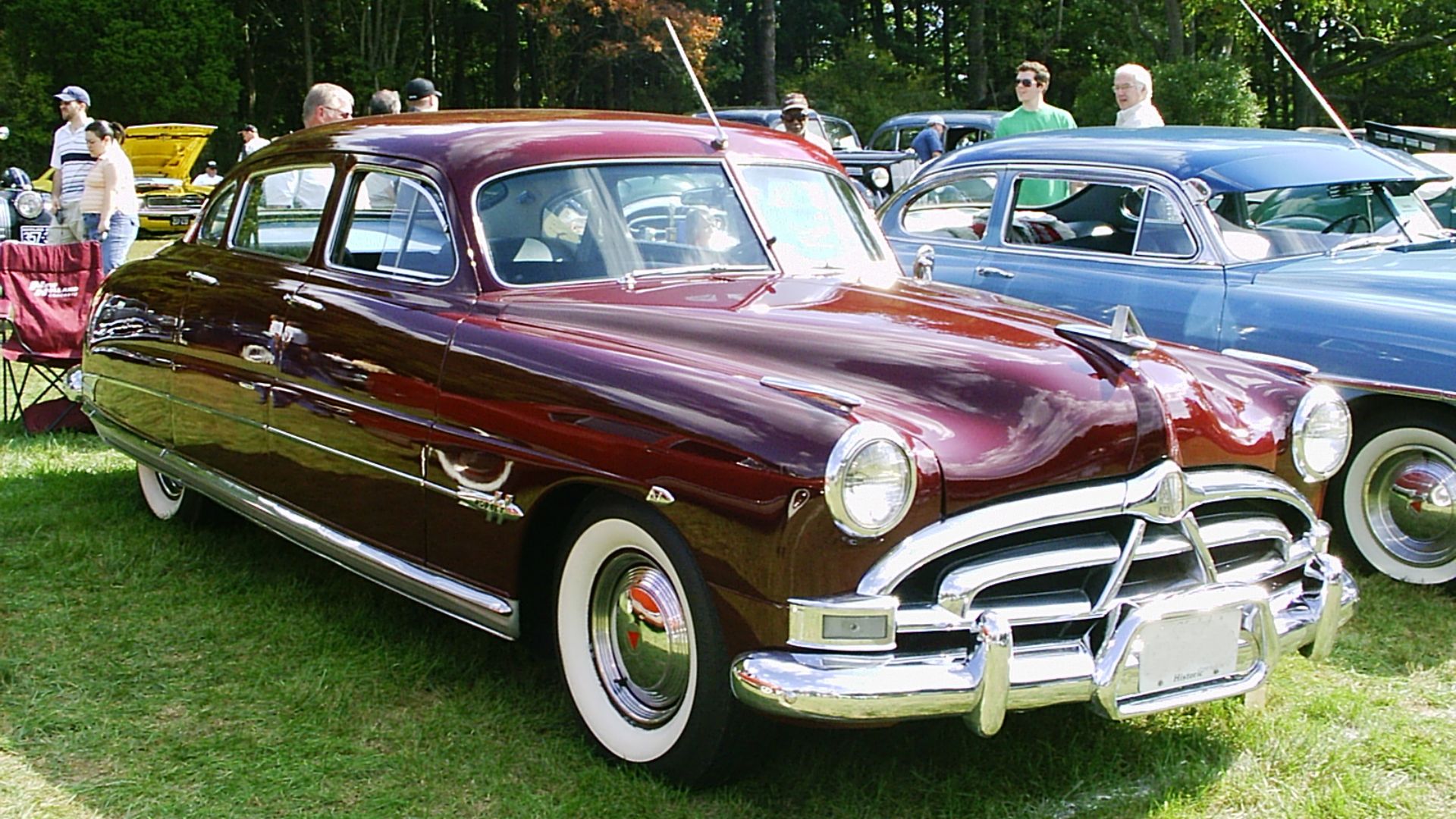 File:Hudson Hornet 4-door burgundy.JPG