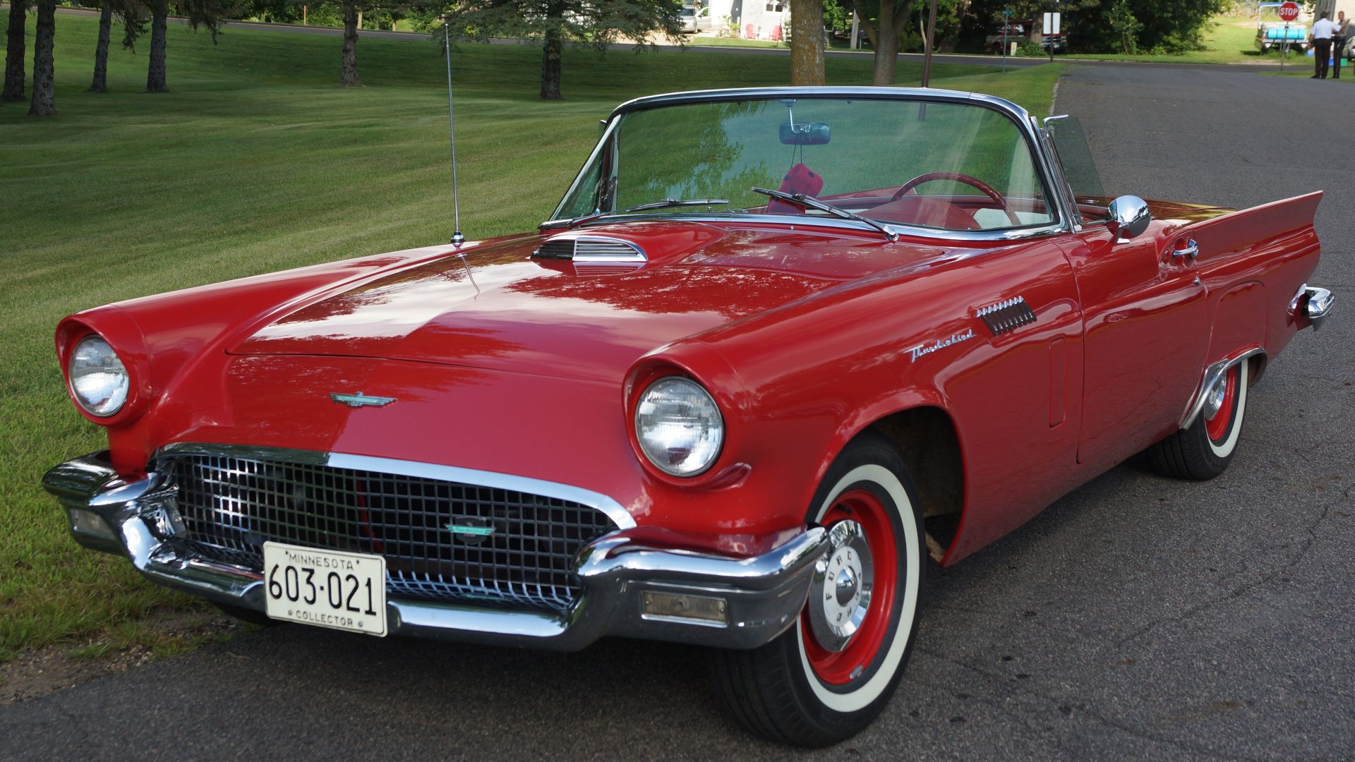 File:1957 Ford Thunderbird (28911503716) (cropped).jpg