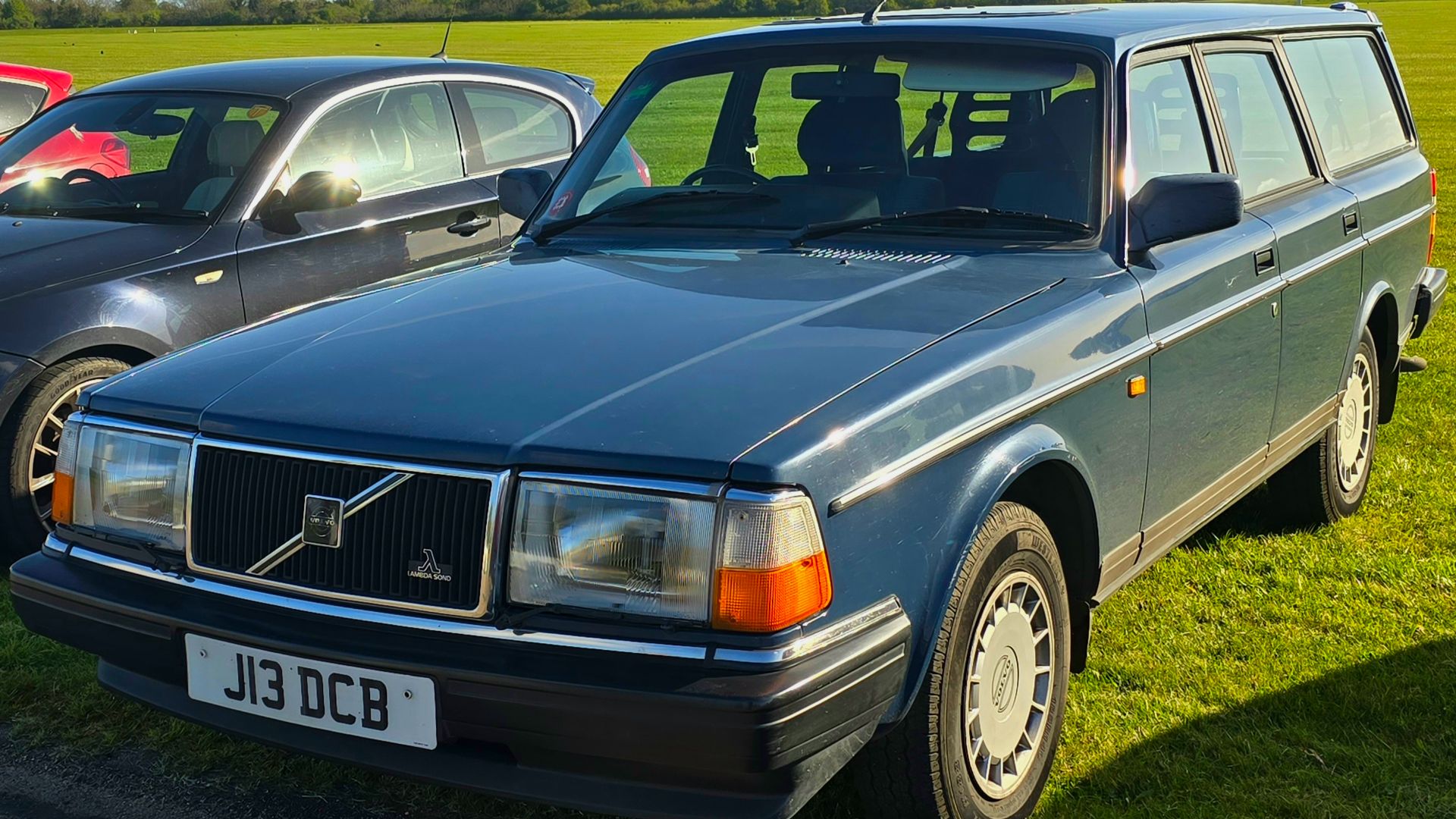 File:1991 Volvo 240 SE.jpg