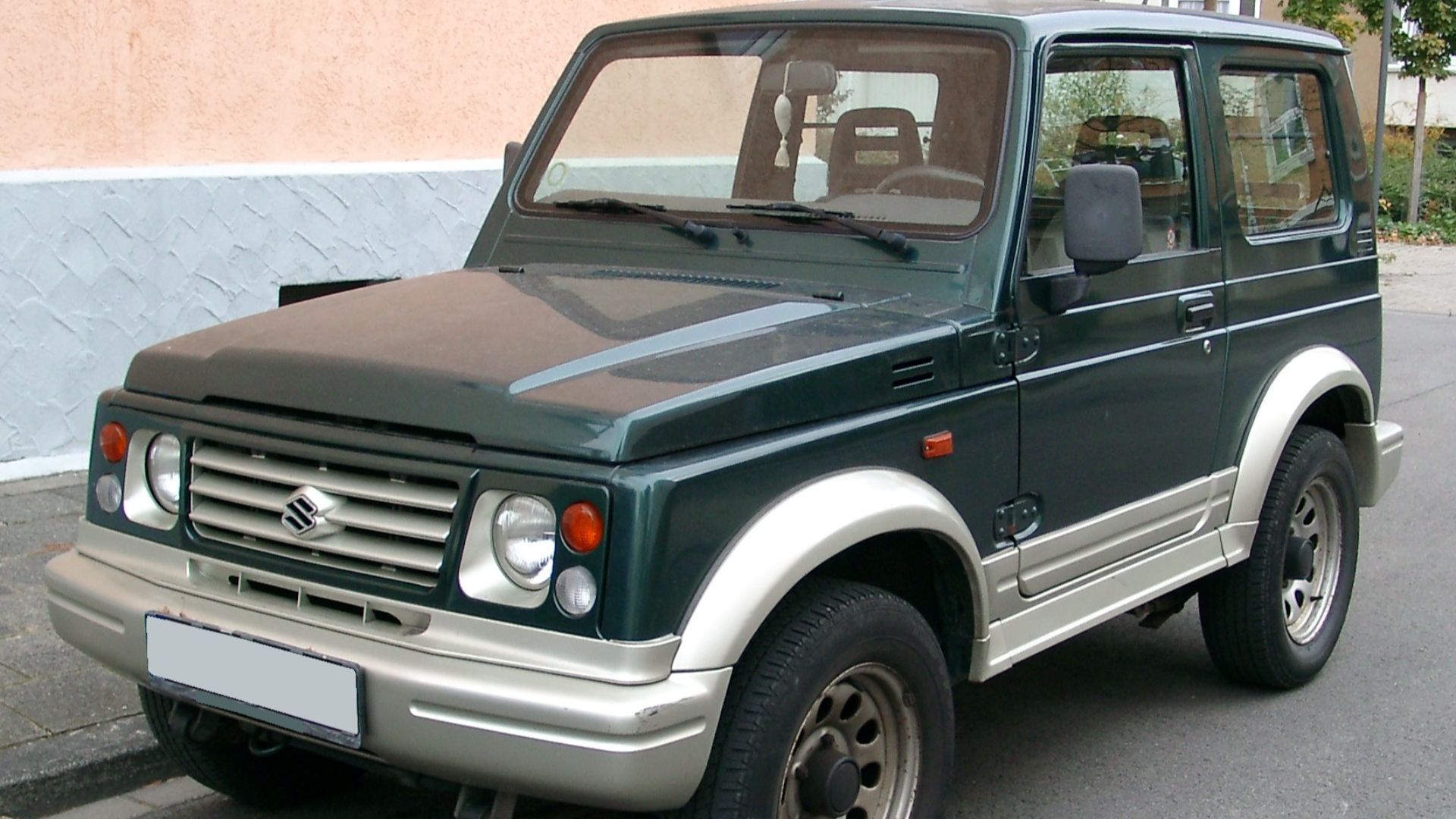 File:Suzuki Samurai front 20071025.jpg