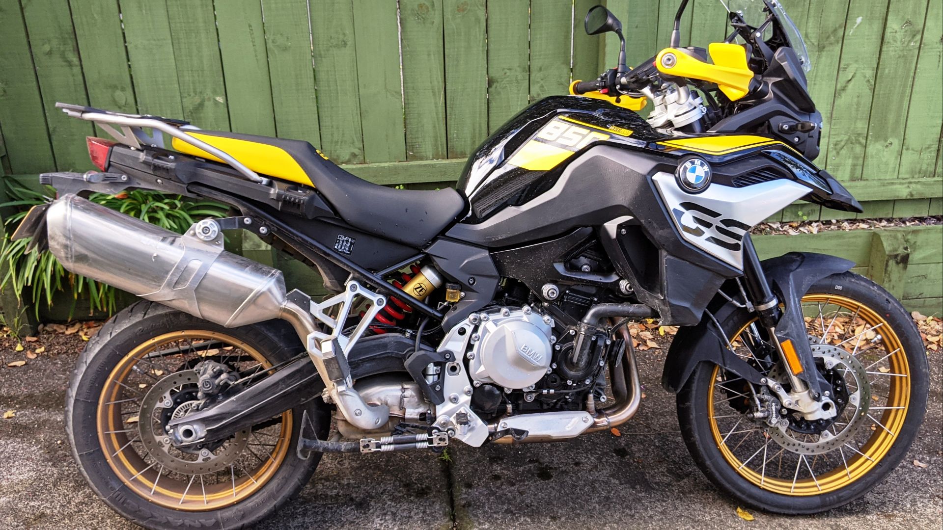 File:BMW F850GS right side.jpg
