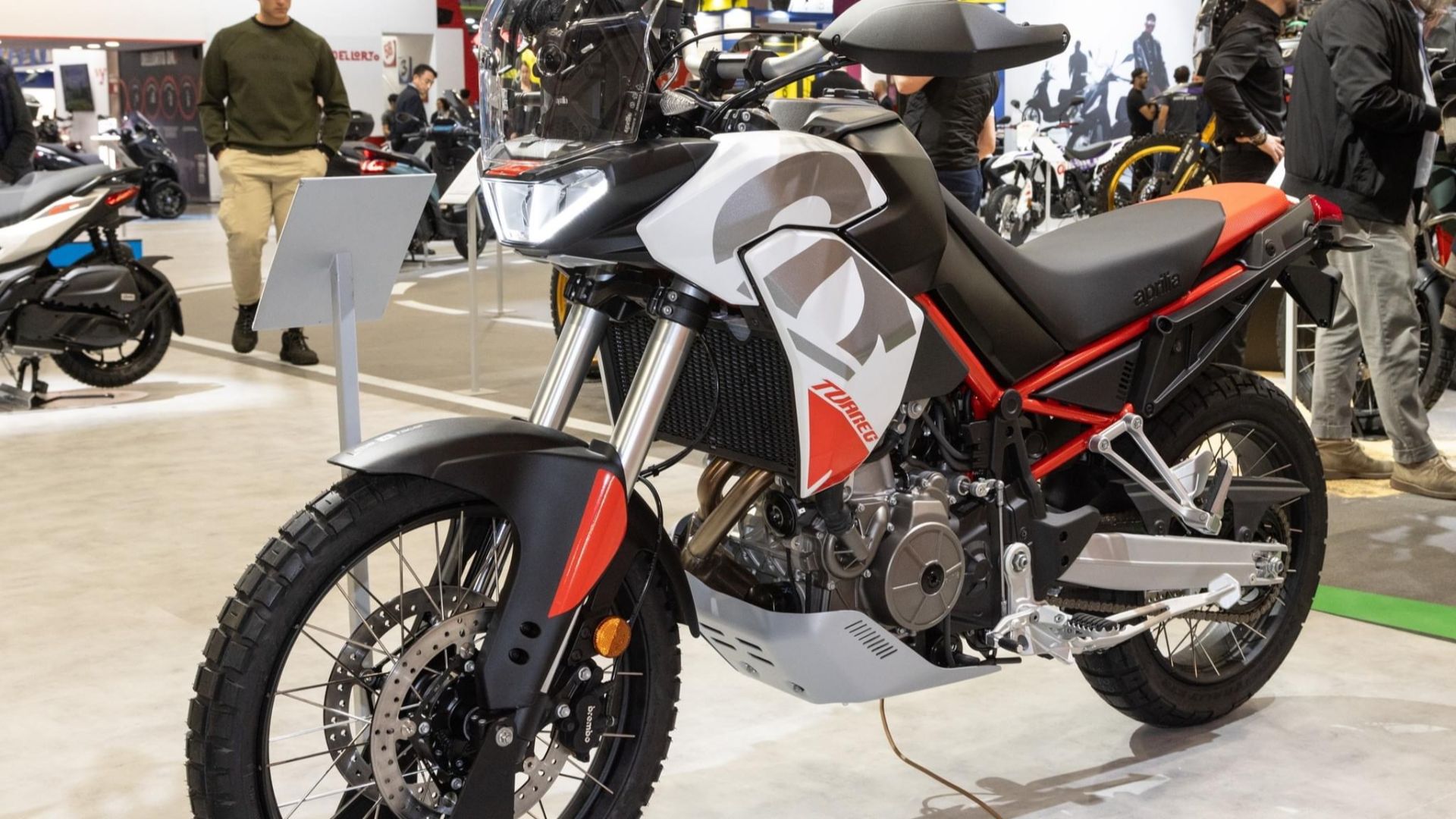 File:Aprilia Tuareg 660 2025.jpg