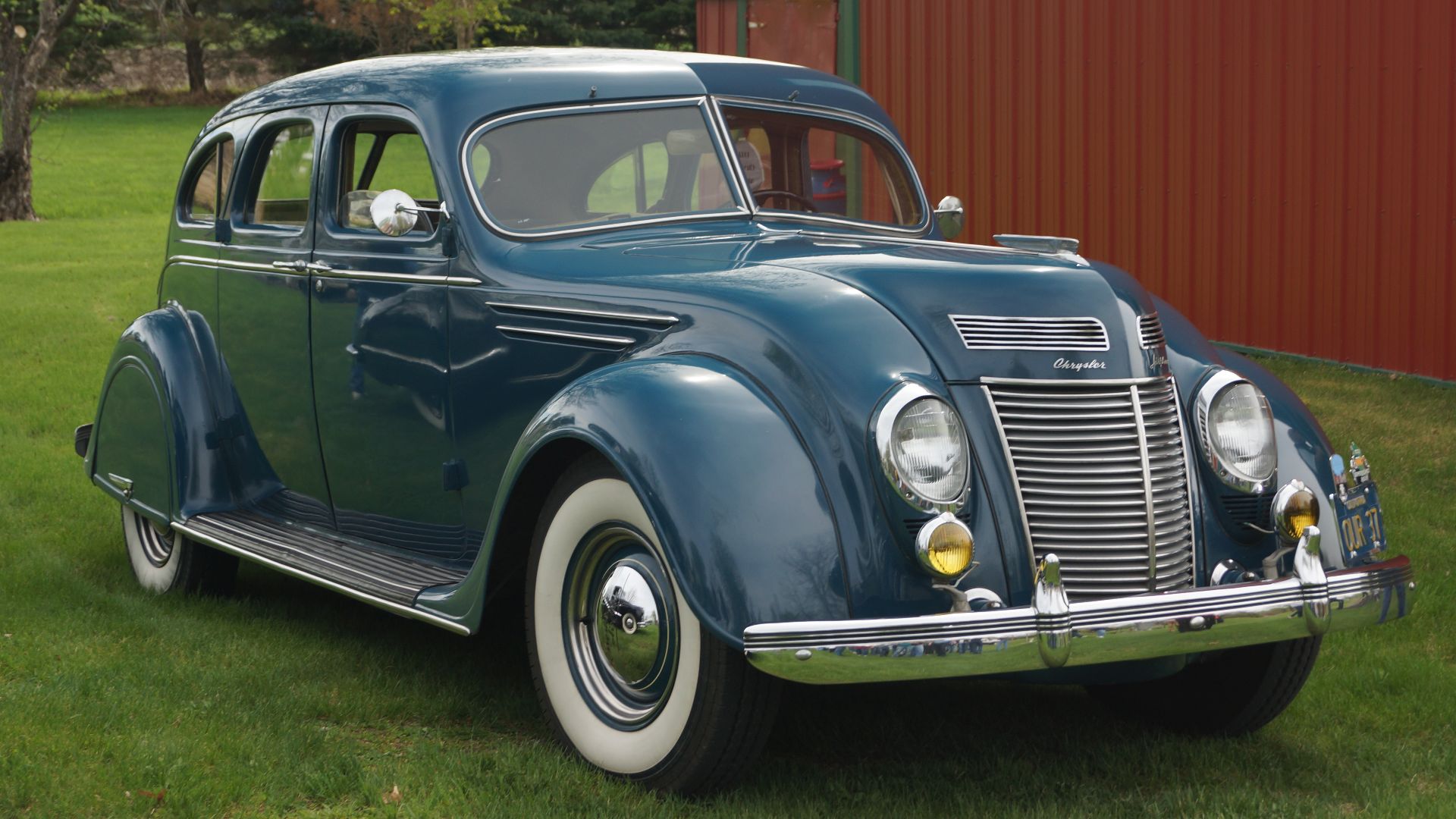 File:1937 Chrysler Airflow (41361036754).jpg