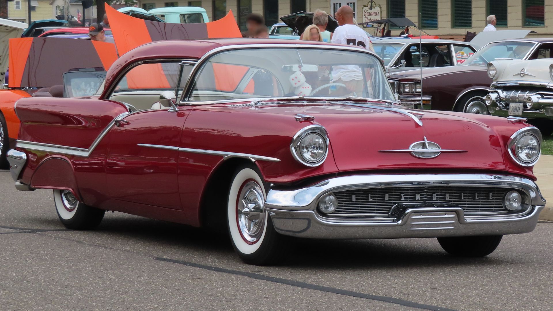 File:1957 Oldsmobile Golden Rocket 88 Holiday Coupe, front right (Cruisin' the River Lowellville Car Cruise, July 17, 2023).jpg