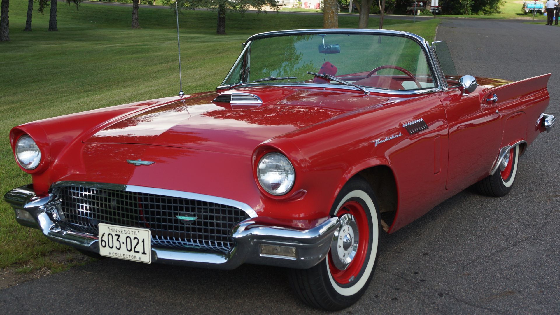 File:1957 Ford Thunderbird (28911503716) (cropped).jpg