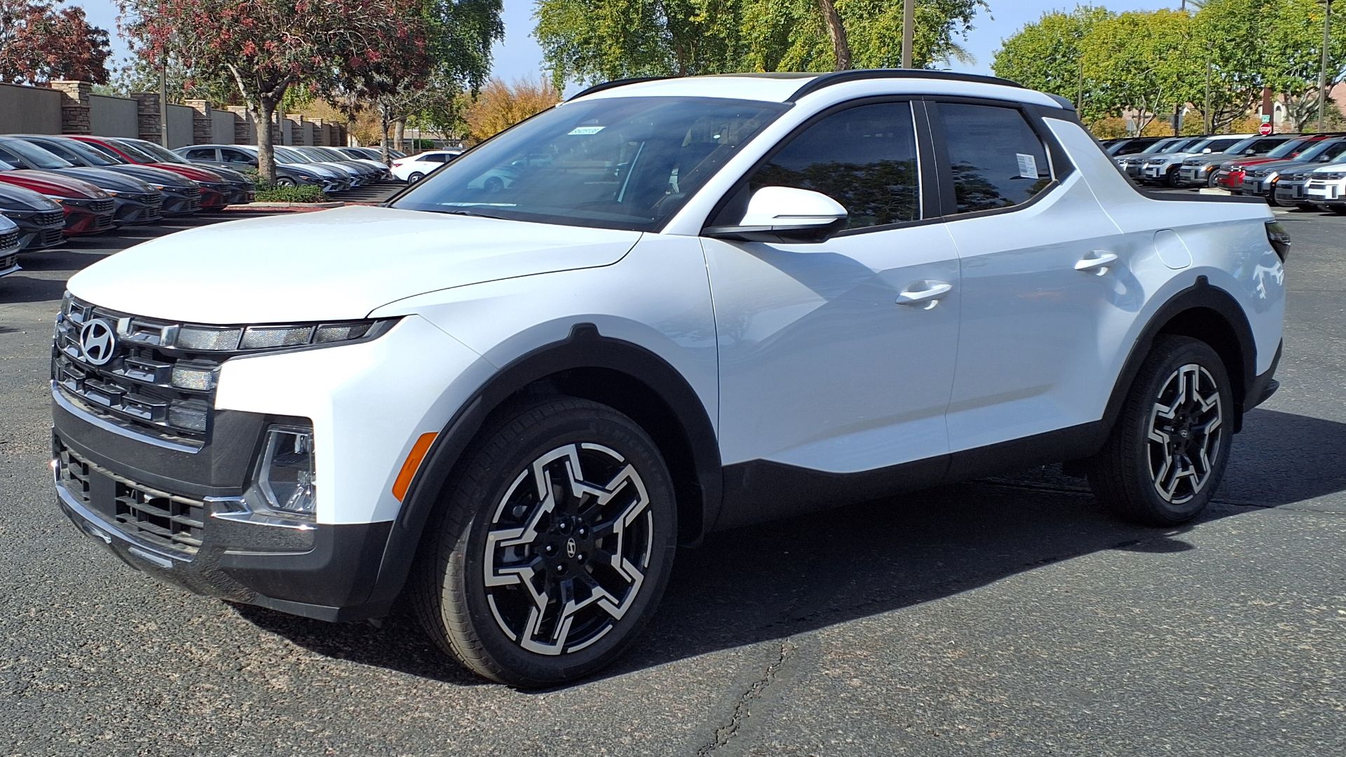 File:25 Hyundai Santa Cruz Limited.jpg