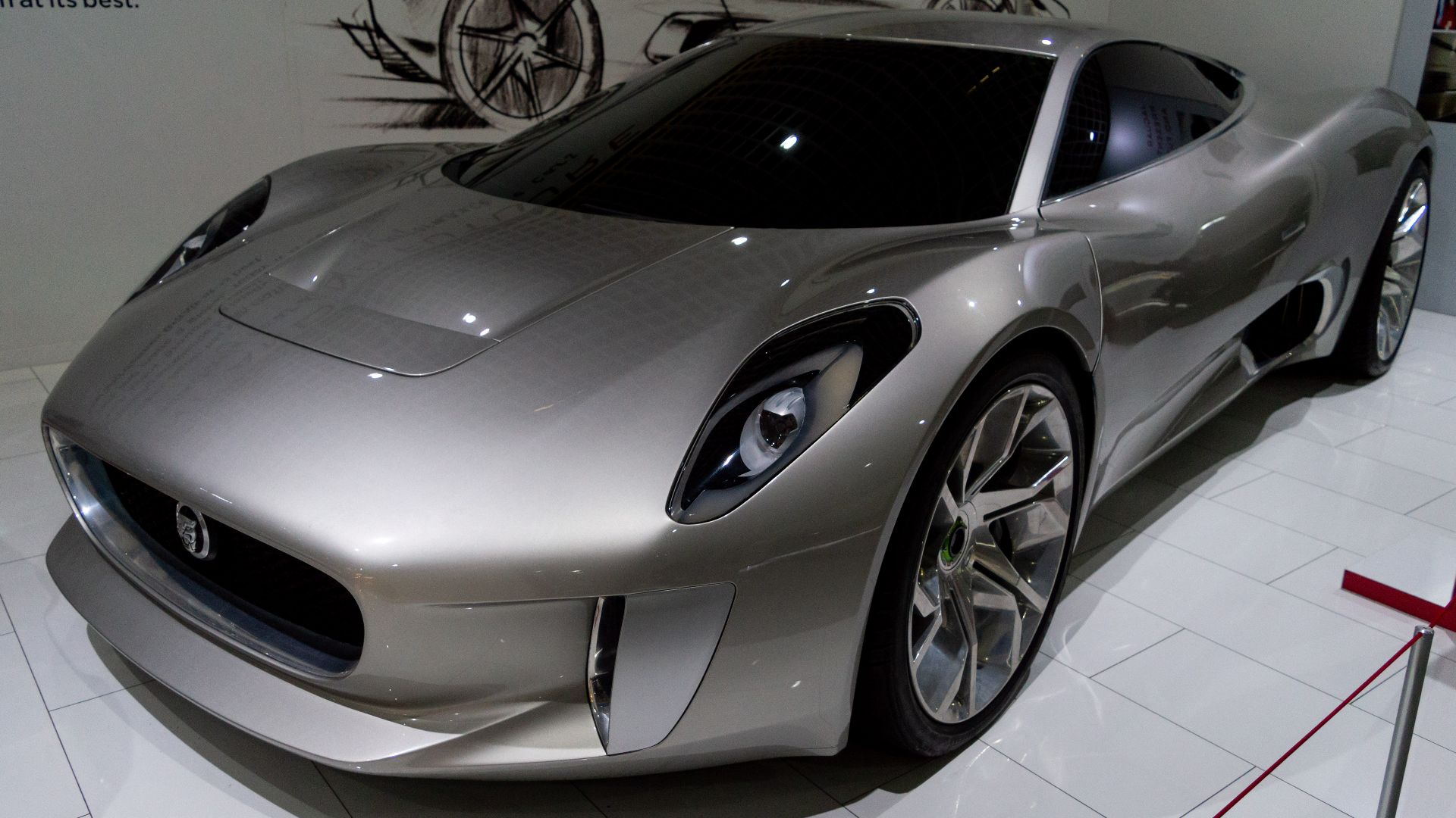 File:2010 Jaguar C-X75.jpg