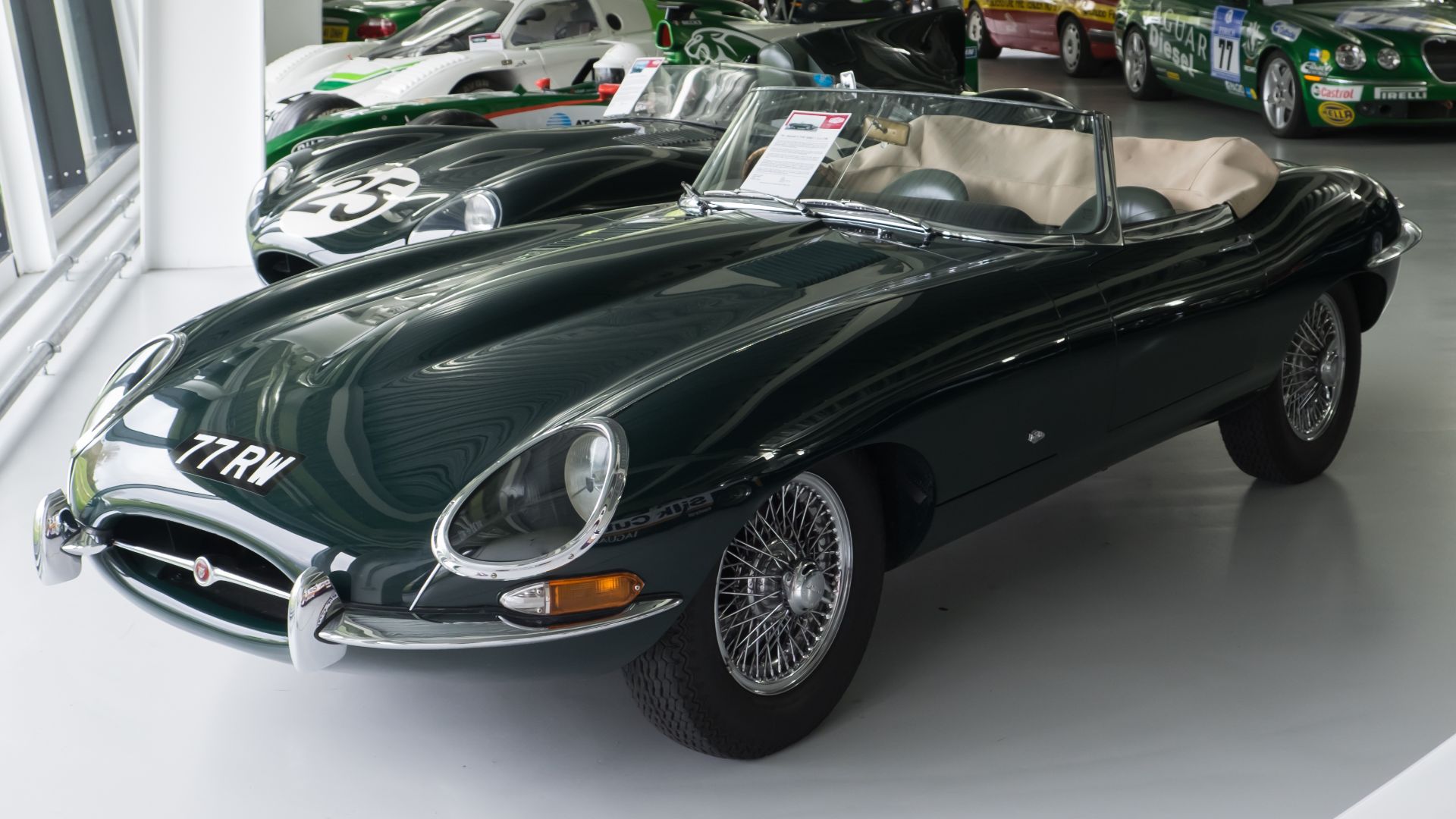 File:Jaguar E-Type Series 1 3.8 Litre 1961.jpg