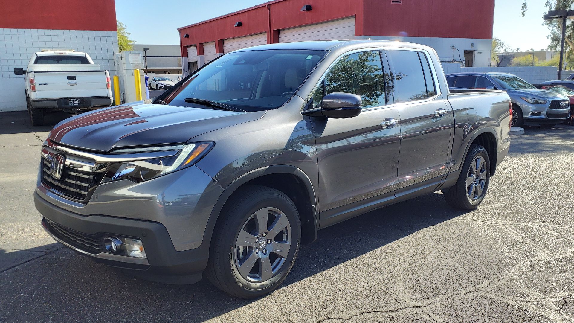 File:20 Honda Ridgeline RTL-E.jpg