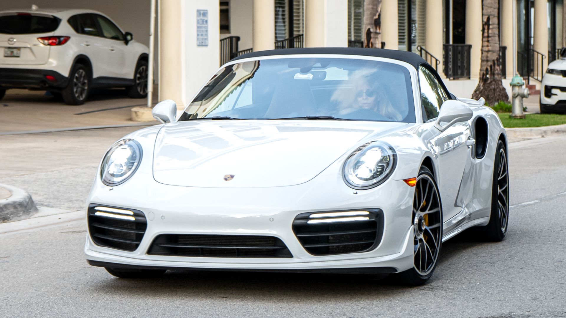 File:Porsche 911 Turbo S Cabriolet (991.2) Miami Metro Area, USA.jpg