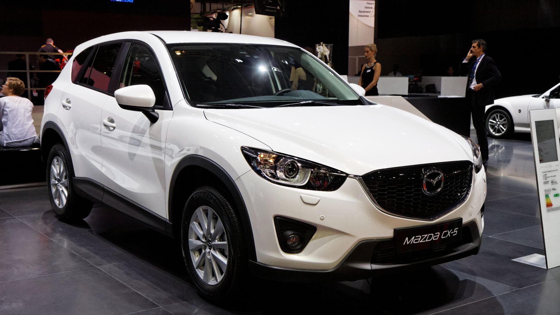 File:Mazda CX-5 - Mondial de l'Automobile de Paris 2012 - 001.jpg