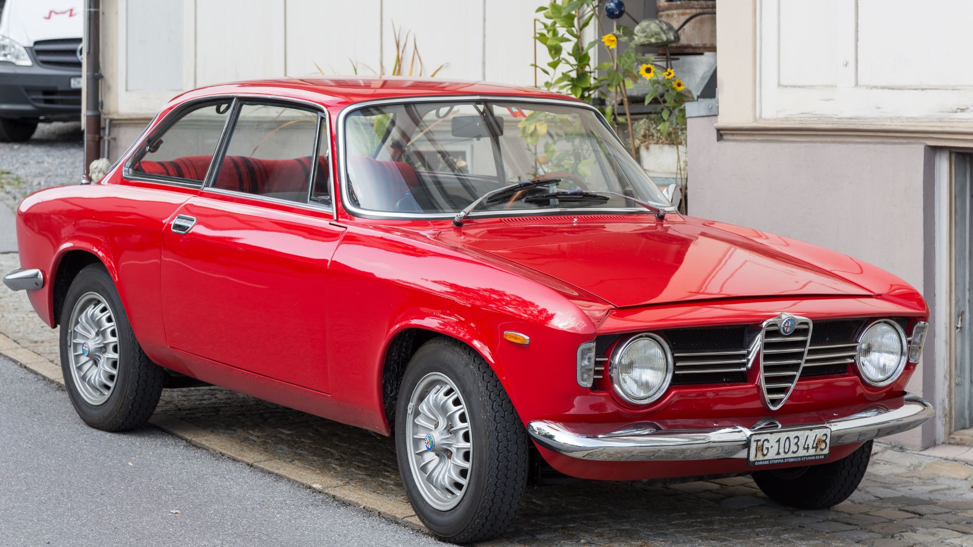 File:Alfa Romeo Giulia Sprint GT.jpg