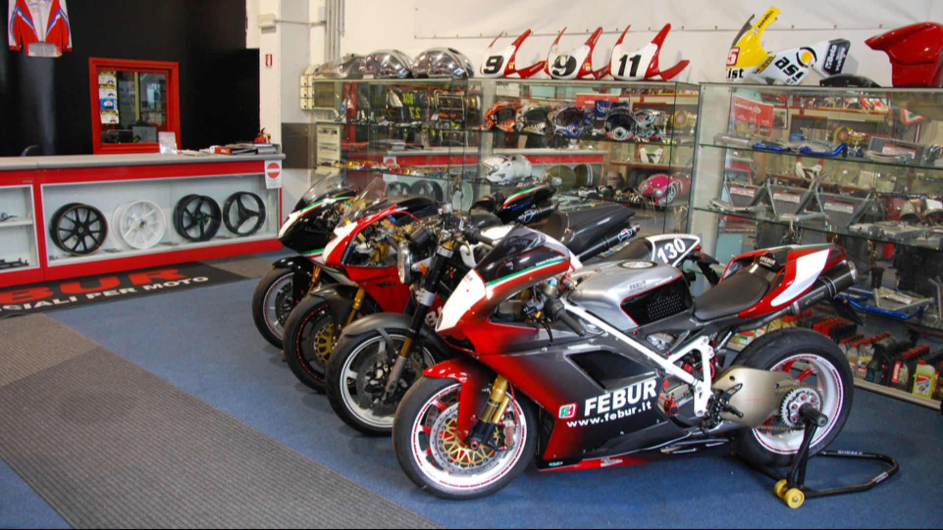 File:Ditta Febur.JPG