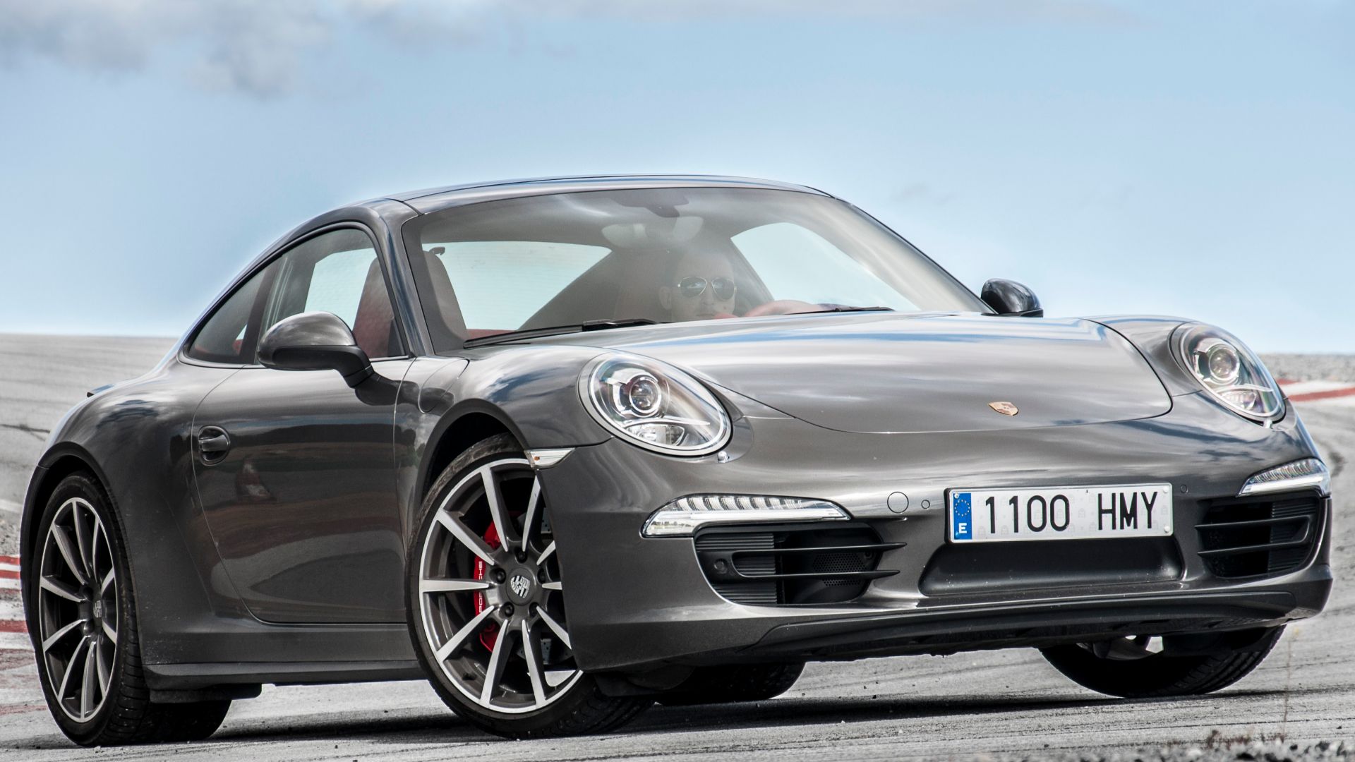 File:2013 Porsche 911 Carrera 4S (991) (9626546987).jpg