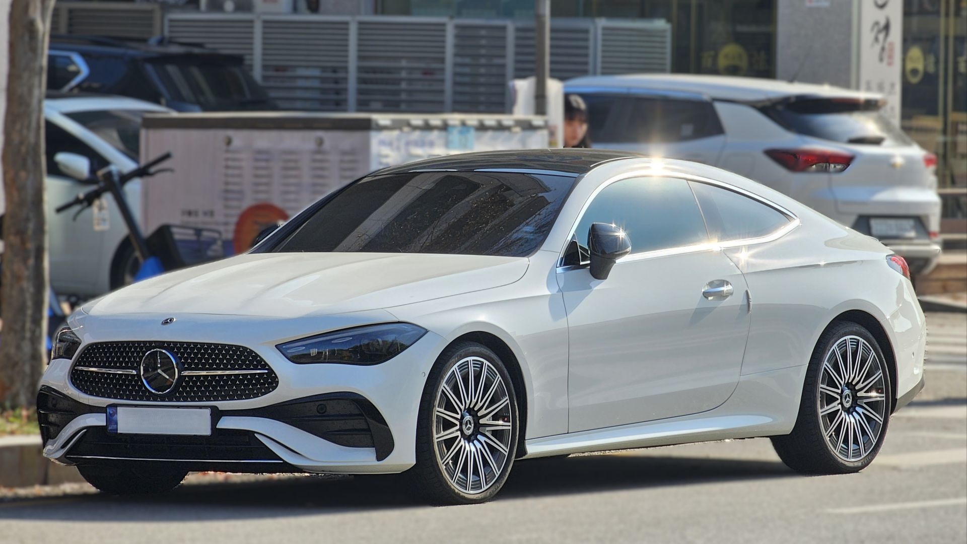 File:Mercedes-Benz C236 CLE 450 4MATIC AMG Line Polar White (1).jpg