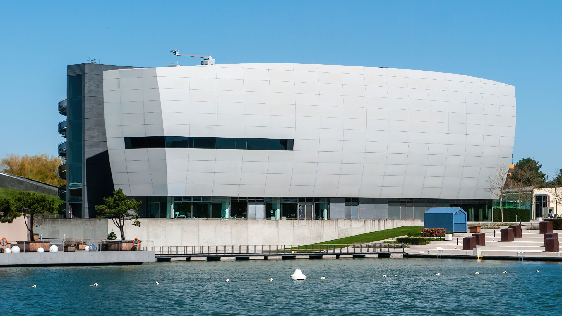 File:ZeitHaus, Wolfsburg (P1100711).jpg