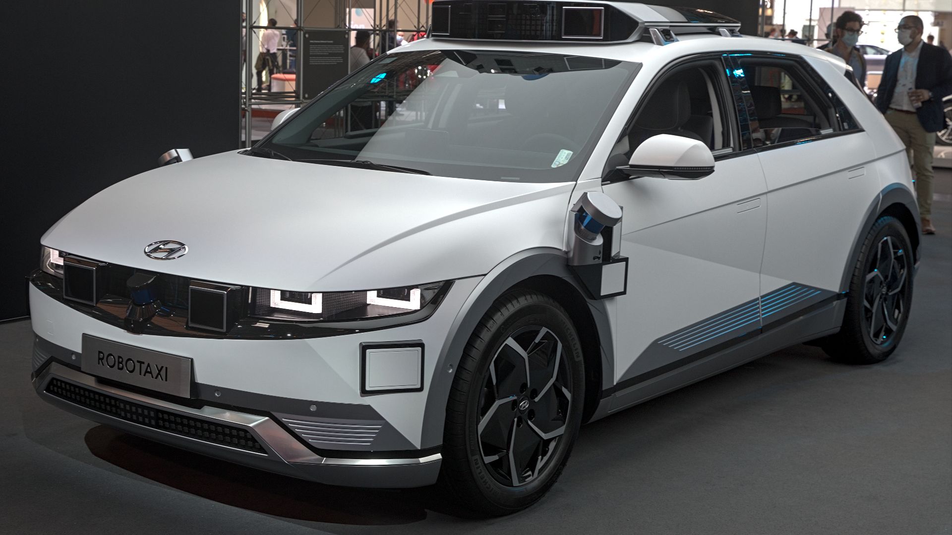 File:Hyundai Ioniq 5 Robotaxi IAA 2021 1X7A0002.jpg