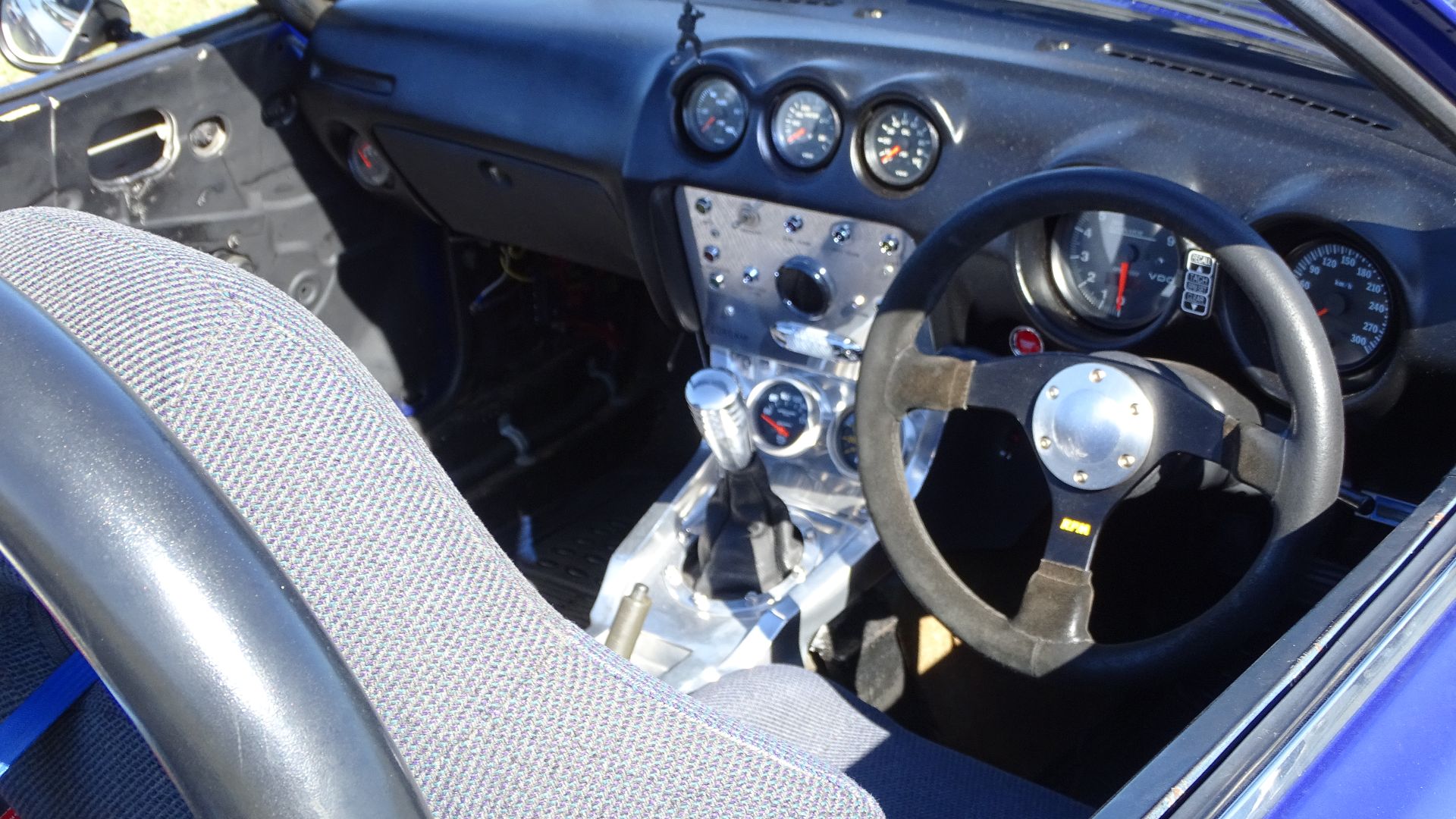 File:Nissan 240Z custom convertible (26776572707).jpg