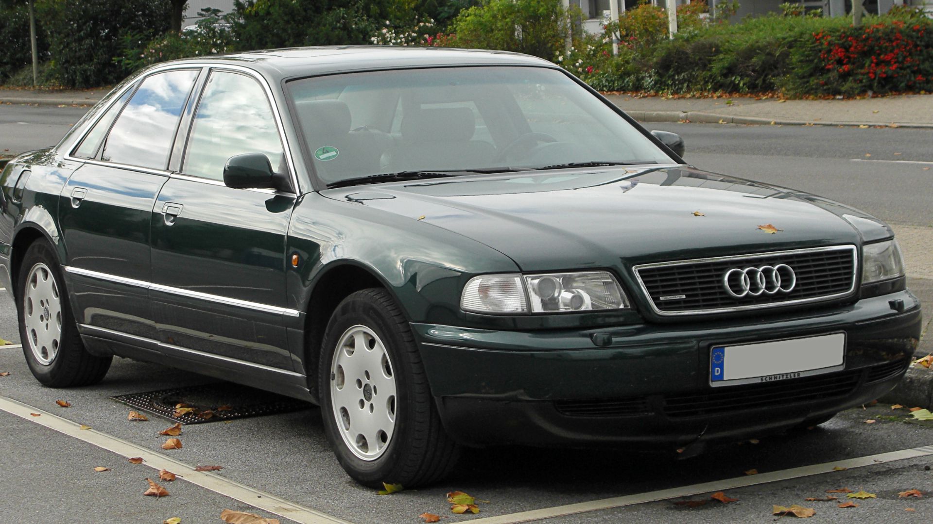 File:Audi A8 I 4.2 quattro Facelift front 20101002.jpg