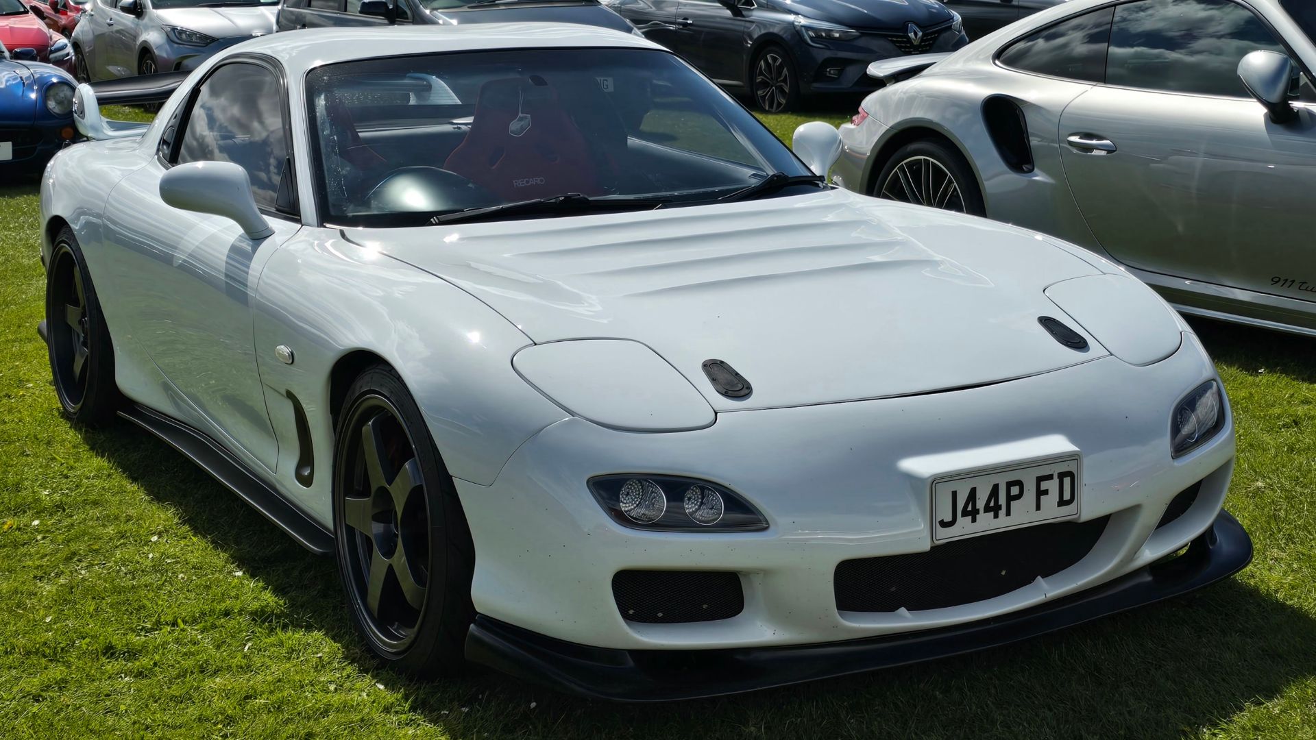 File:1993 Mazda RX-7 2.jpg