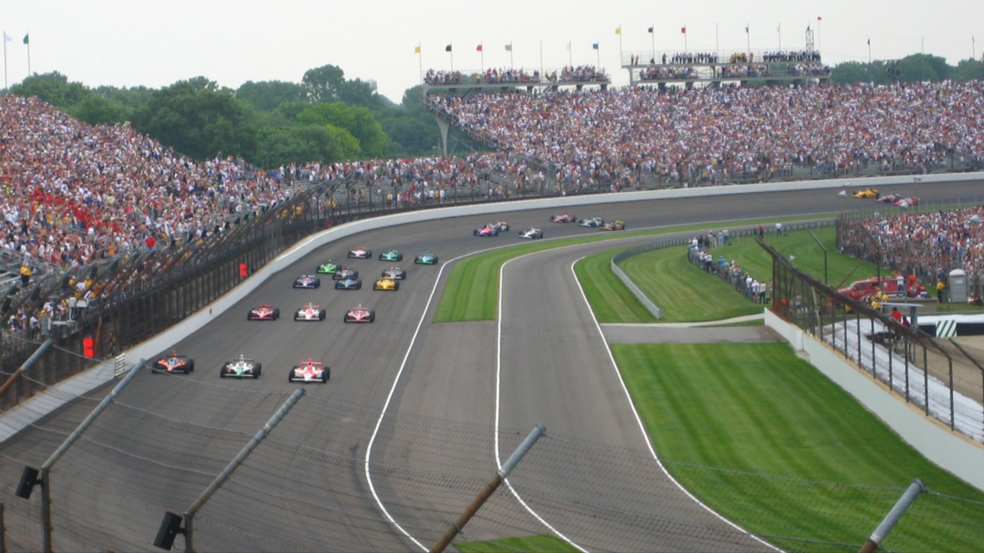 File:2007 Indianapolis 500 - Starting field formation before start.jpg