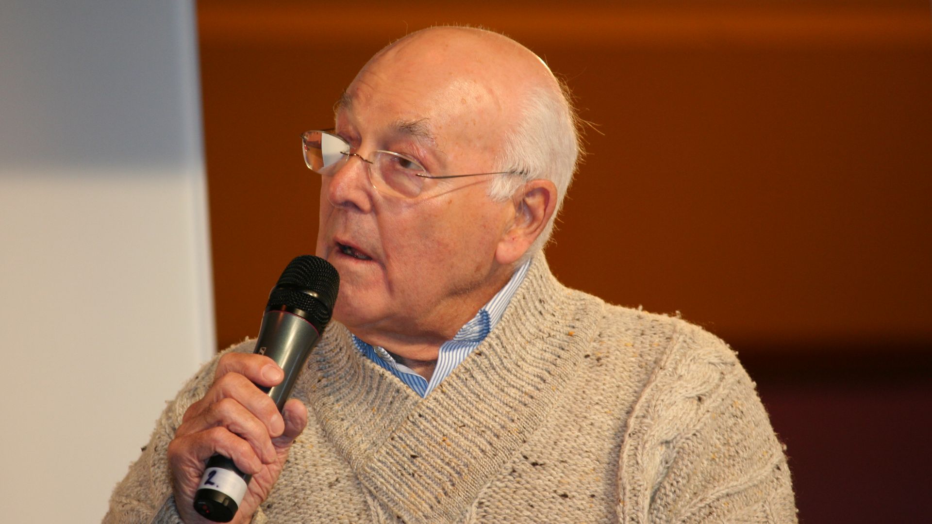 File:2009 01 Murray Walker 01.jpg