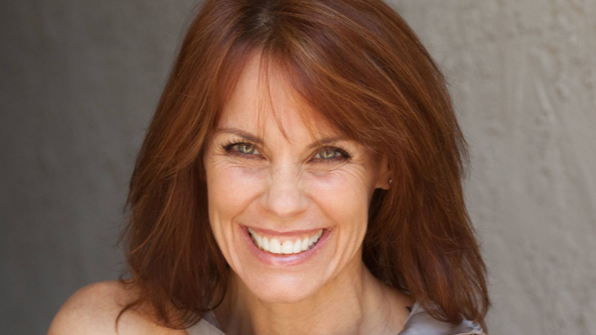 File:Alexandra Paul Photo.jpg