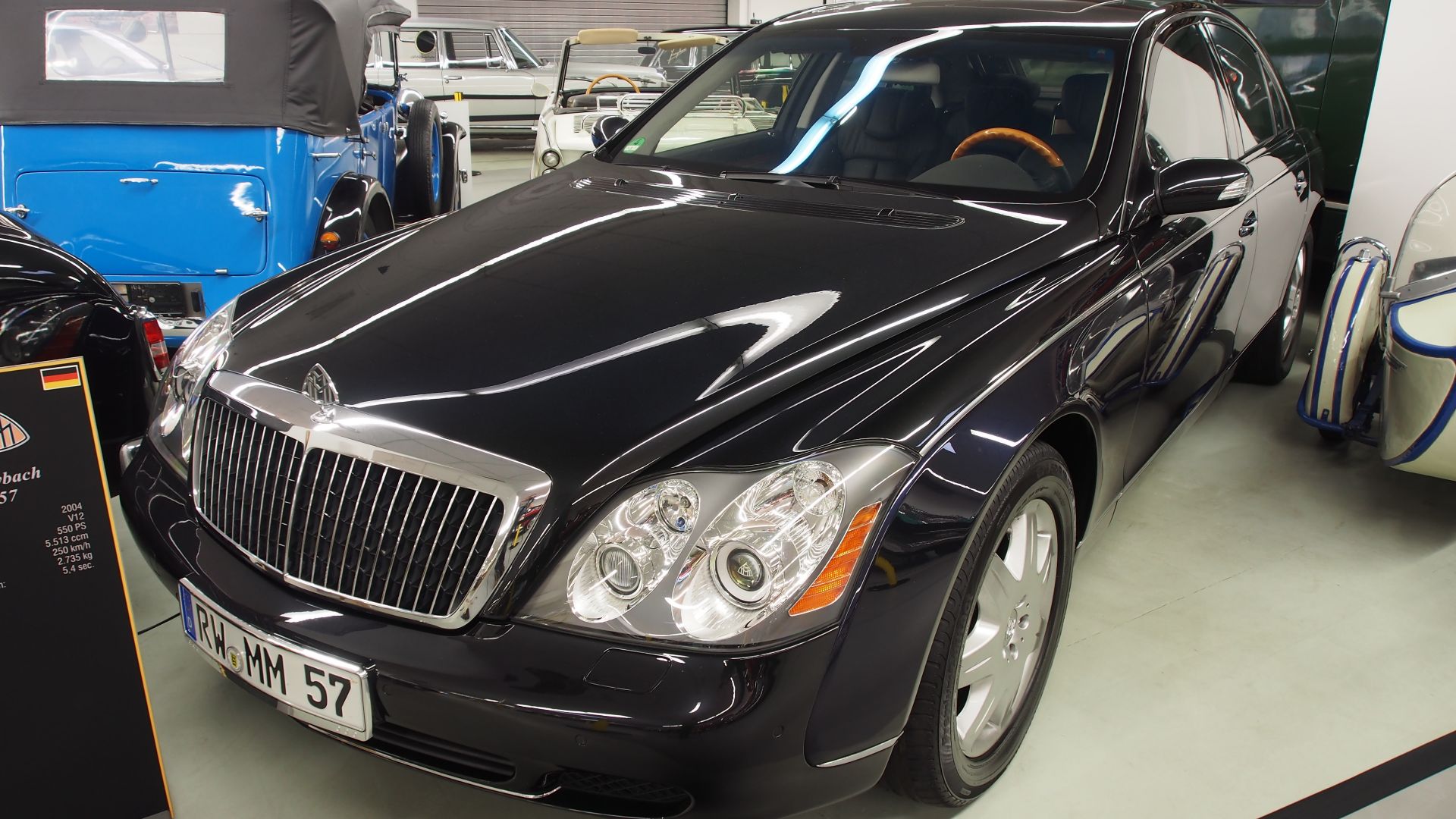 File:2004 Maybach 57, V12, 550hp, 5513cc, 250kmh.JPG
