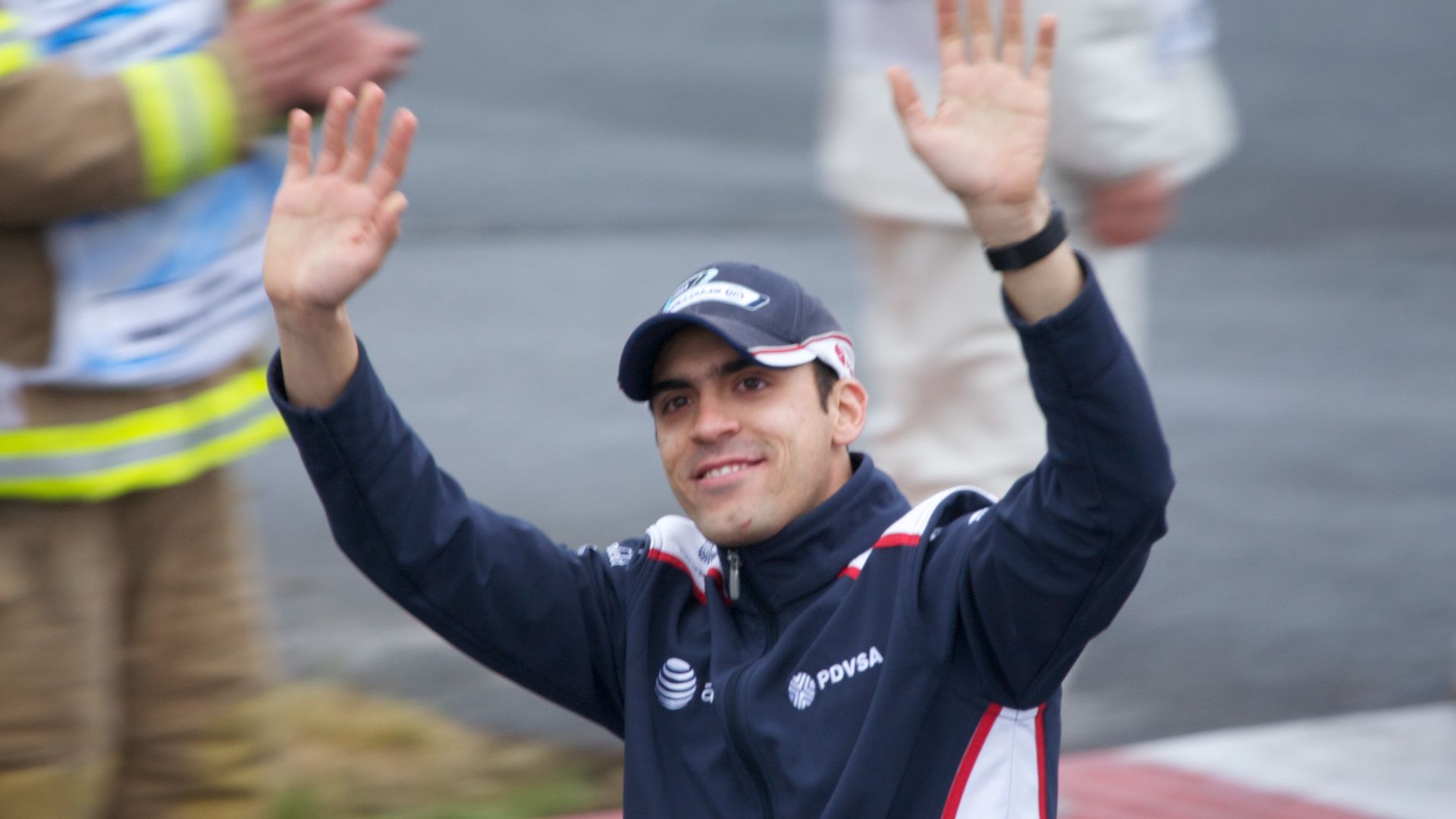 File:Pastor Maldonado Kanada 2011.jpg