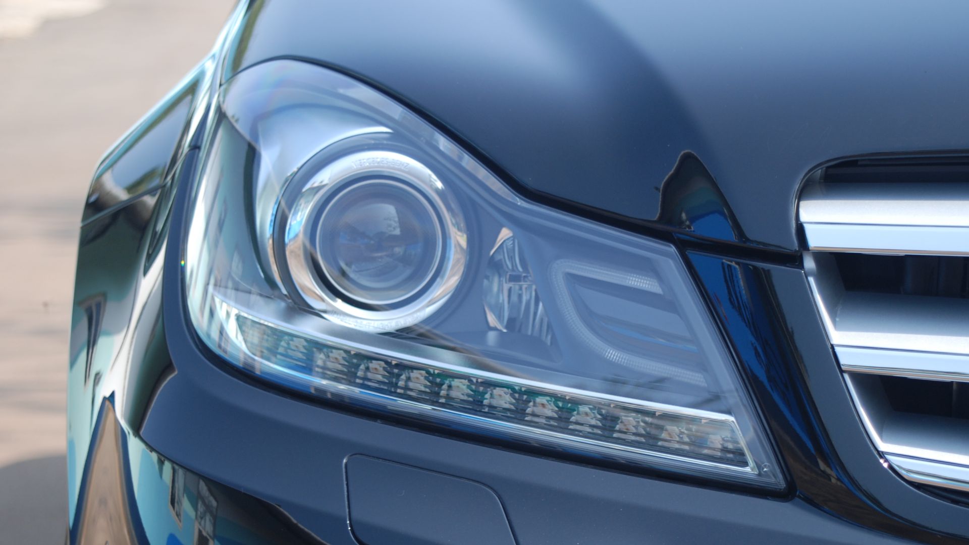 File:MB-C250D-2012-Headlight.JPG
