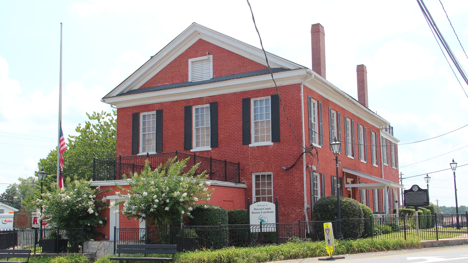 File:Old Dawson County Courthouse.JPG